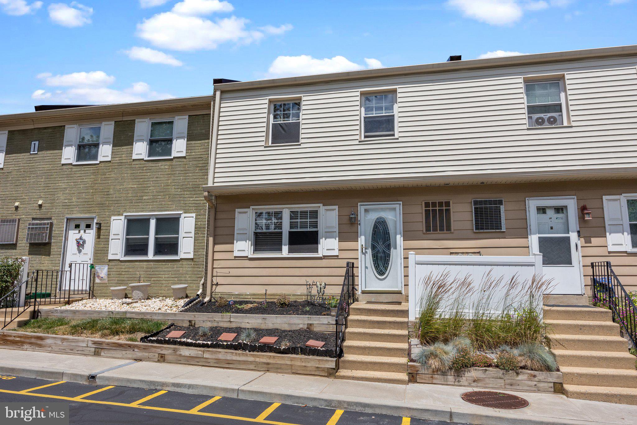 Welcome to Green Willow Run, where convenience meets comfort in this beautifully updated 3-bedroom, 1.5-bathroom townhome. With 1,178 square feet of living space, this home has been freshly painted and features new laminate vinyl plank flooring in the spacious living room. The first floor also includes a bright eat-in kitchen, a laundry area, and a half bath for your guests' convenience. Upstairs, you'll find three well-appointed bedrooms, a full bathroom, and access to a pull-down attic for additional storage. The primary bedroom is generously sized and includes two closets for ample storage.
Green Willow Run offers an unbeatable location off York Road, right in the heart of Willow Grove. Enjoy the ease of walking to grocery stores, bars, restaurants, and all the shopping options that downtown Willow Grove provides. The community is ideally positioned between the Upper Moreland Little League Fields and War Memorial Park, perfect for outdoor enthusiasts. Commuters will appreciate the easy access to major roadways and the Willow Grove Turnpike entrance, just a 5-minute drive away. Additionally, the nearby train station provides a convenient route to Philadelphia.
The condo fee includes comprehensive services such as common area maintenance, exterior building maintenance, heat, insurance, lawn maintenance, sewer, snow removal, trash, and water, ensuring a truly maintenance-free lifestyle. Come explore your new home today and discover all that Green Willow Run has to offer!