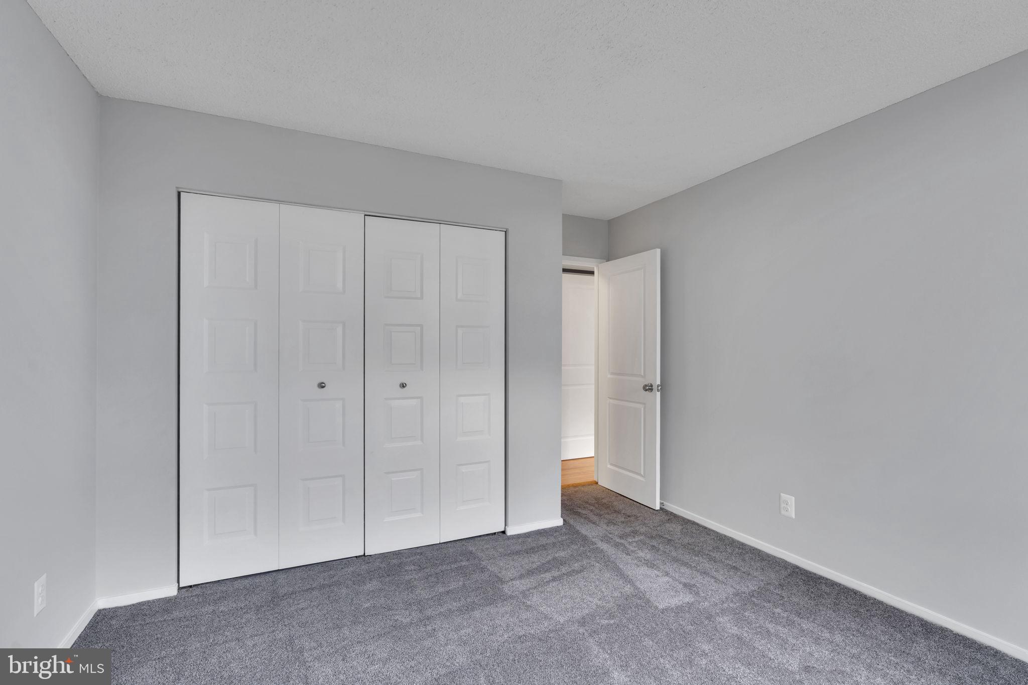 IDYLWOOD TOWERS CONDO - Residential