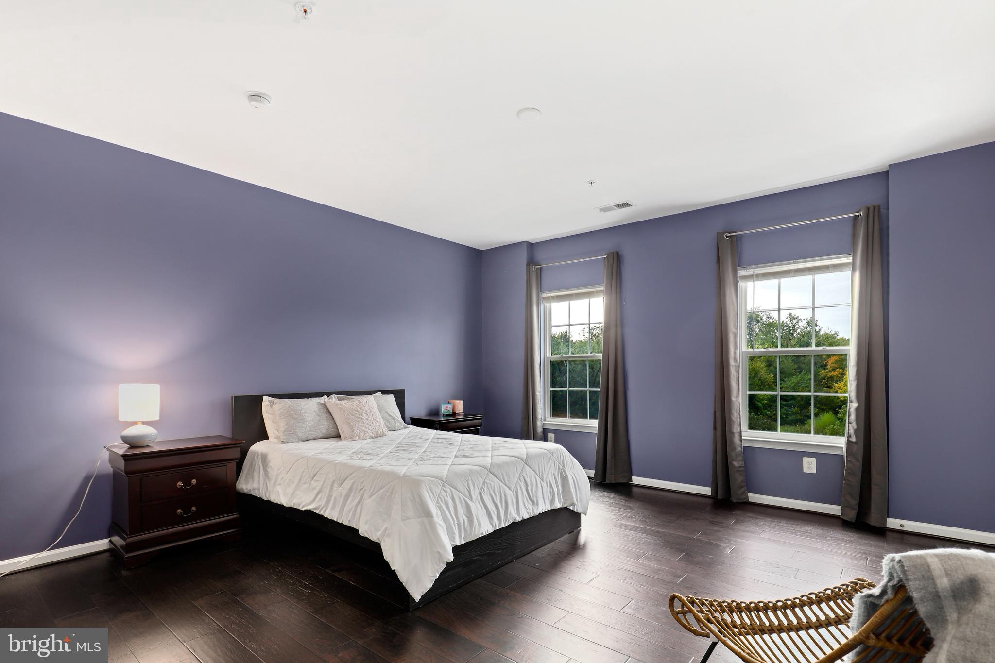 MORLEY CORNER - Residential