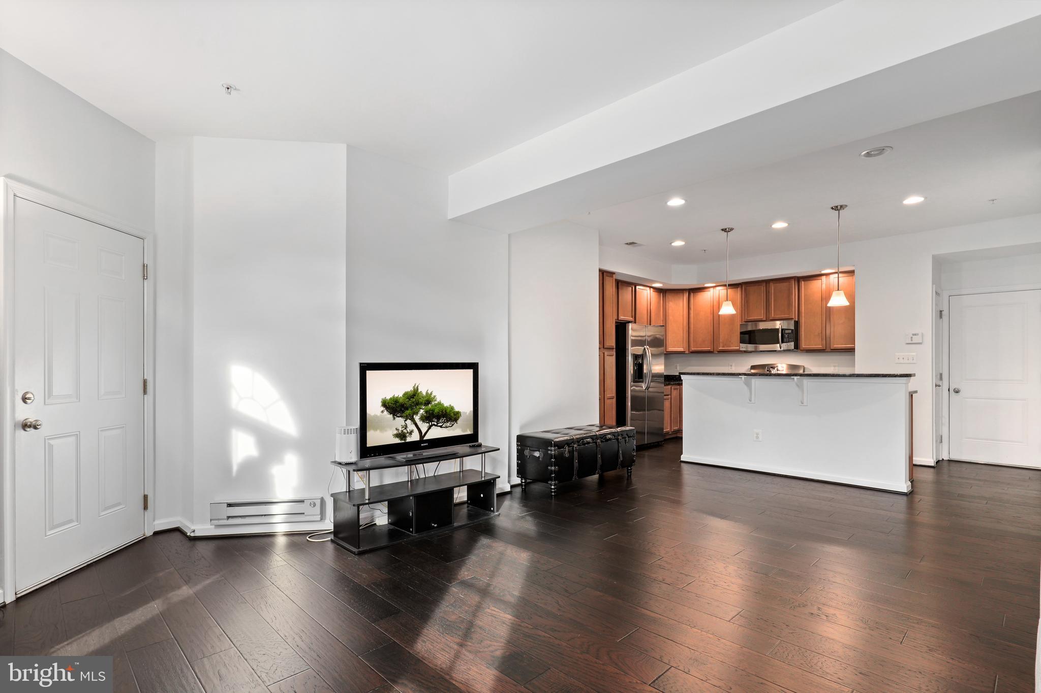 MORLEY CORNER - Residential