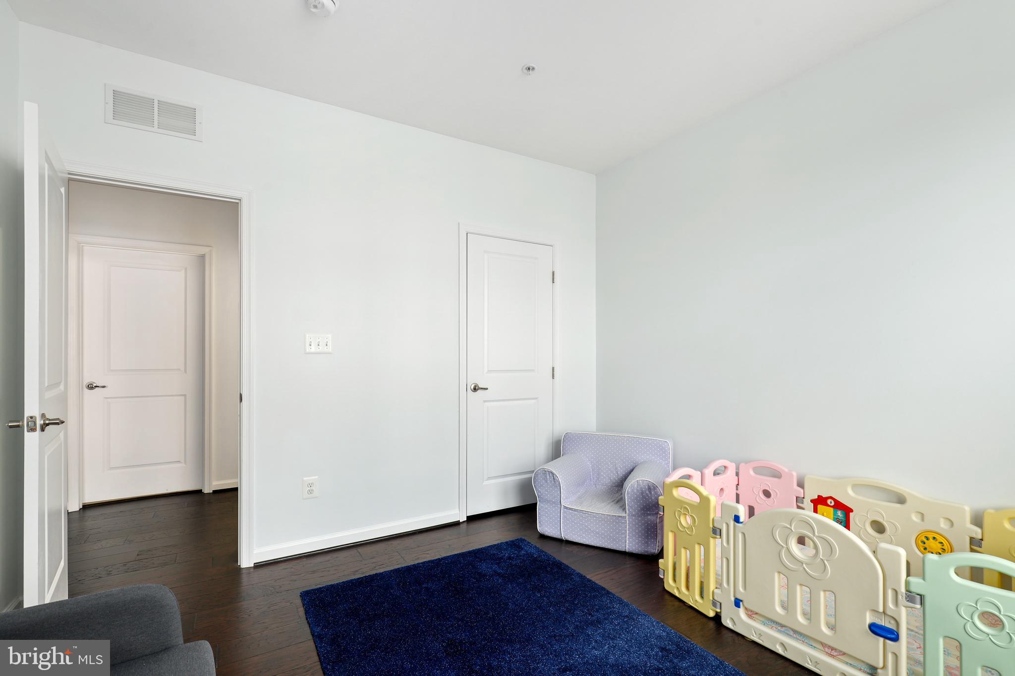 MORLEY CORNER - Residential