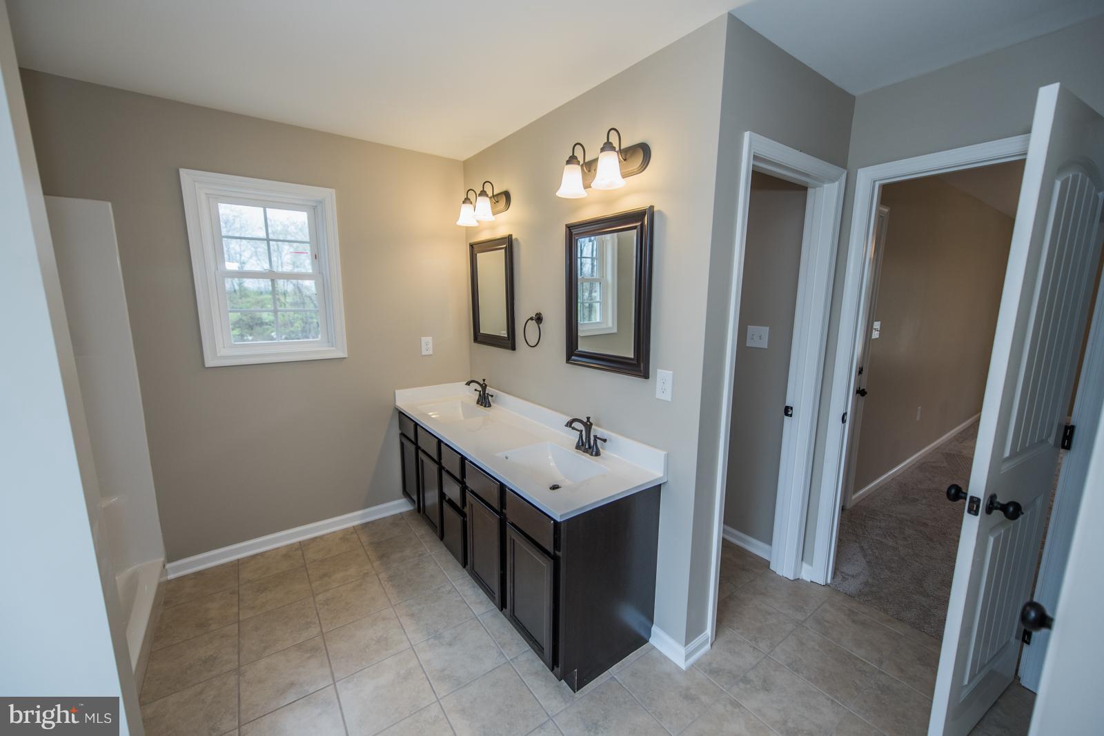 TABLER ESTATES - Residential