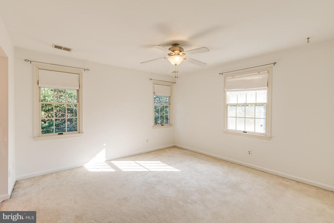 GREENMONT - Residential