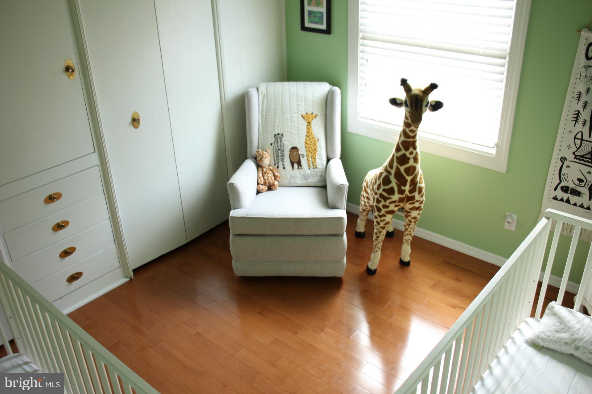 PERRING PARK - Residential