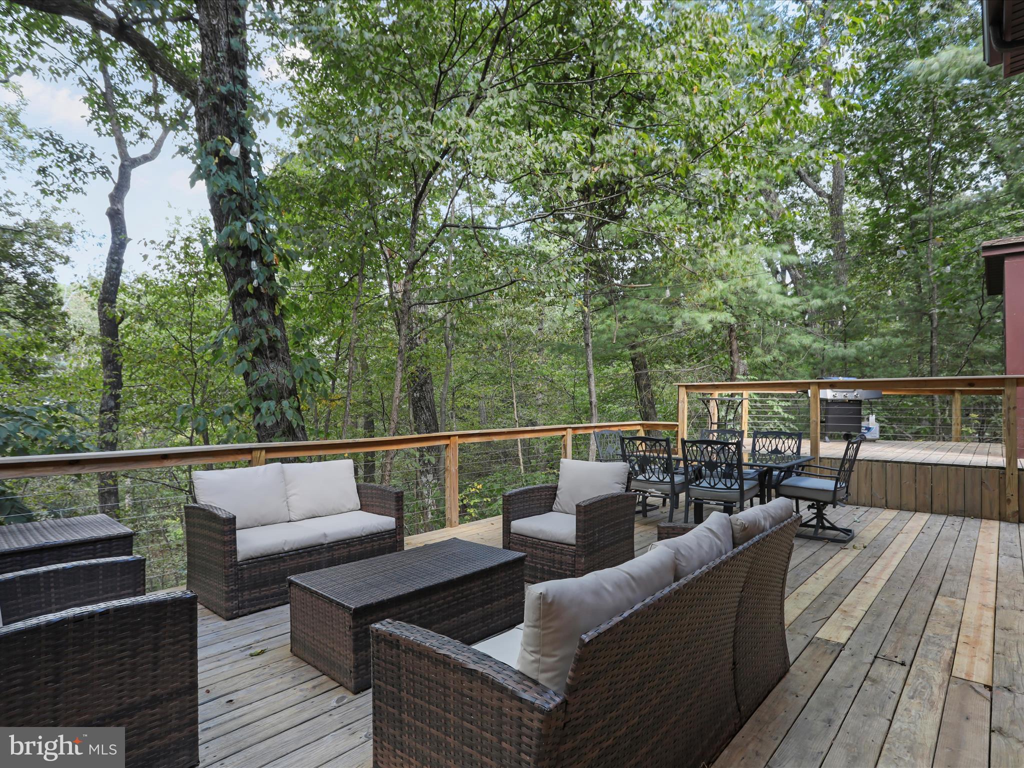 GLENWOOD FOREST - Residential