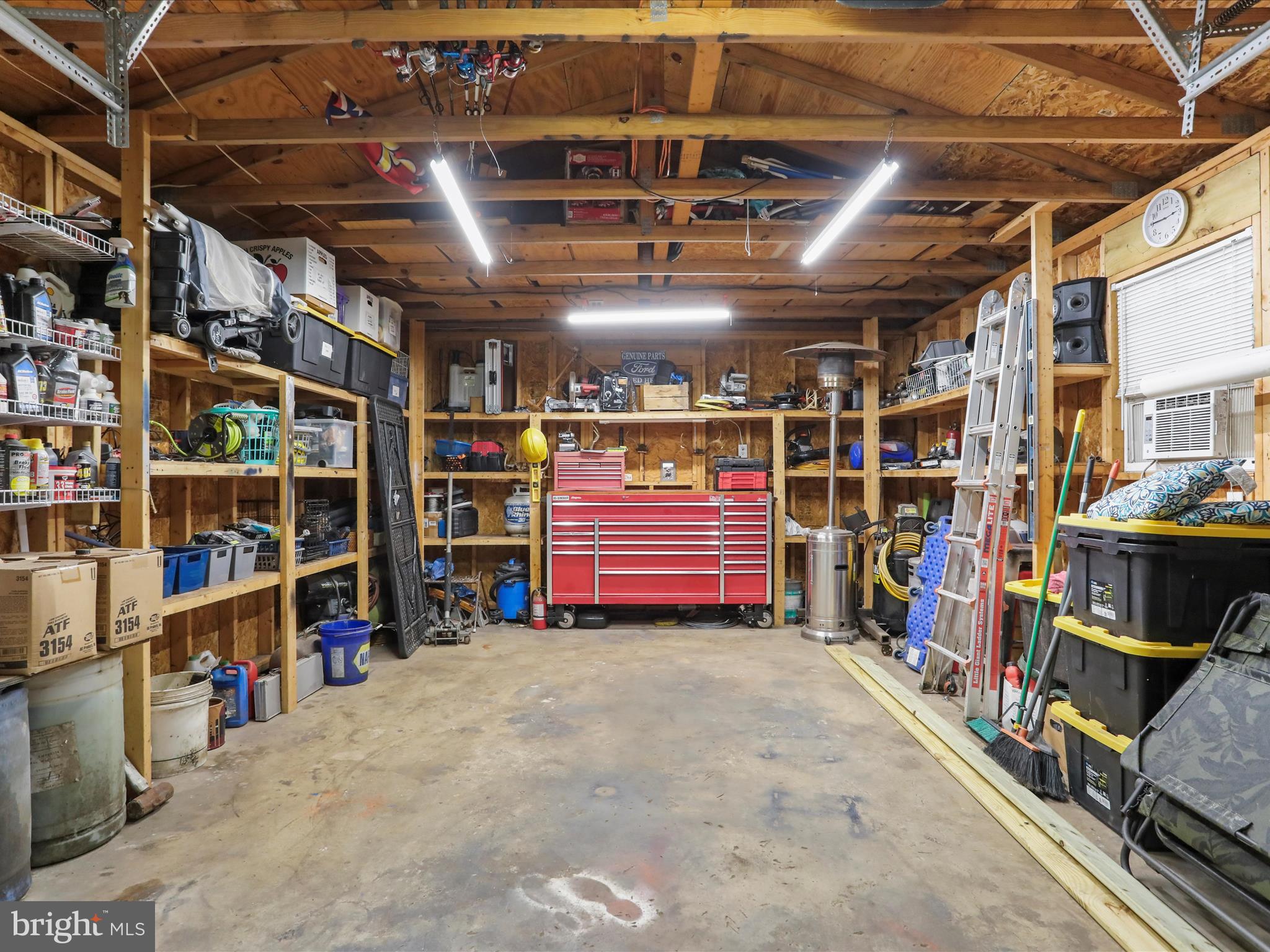 GLENWOOD FOREST - Residential