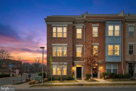 3006 ESKRIDGE ROAD FAIRFAX VA 22031