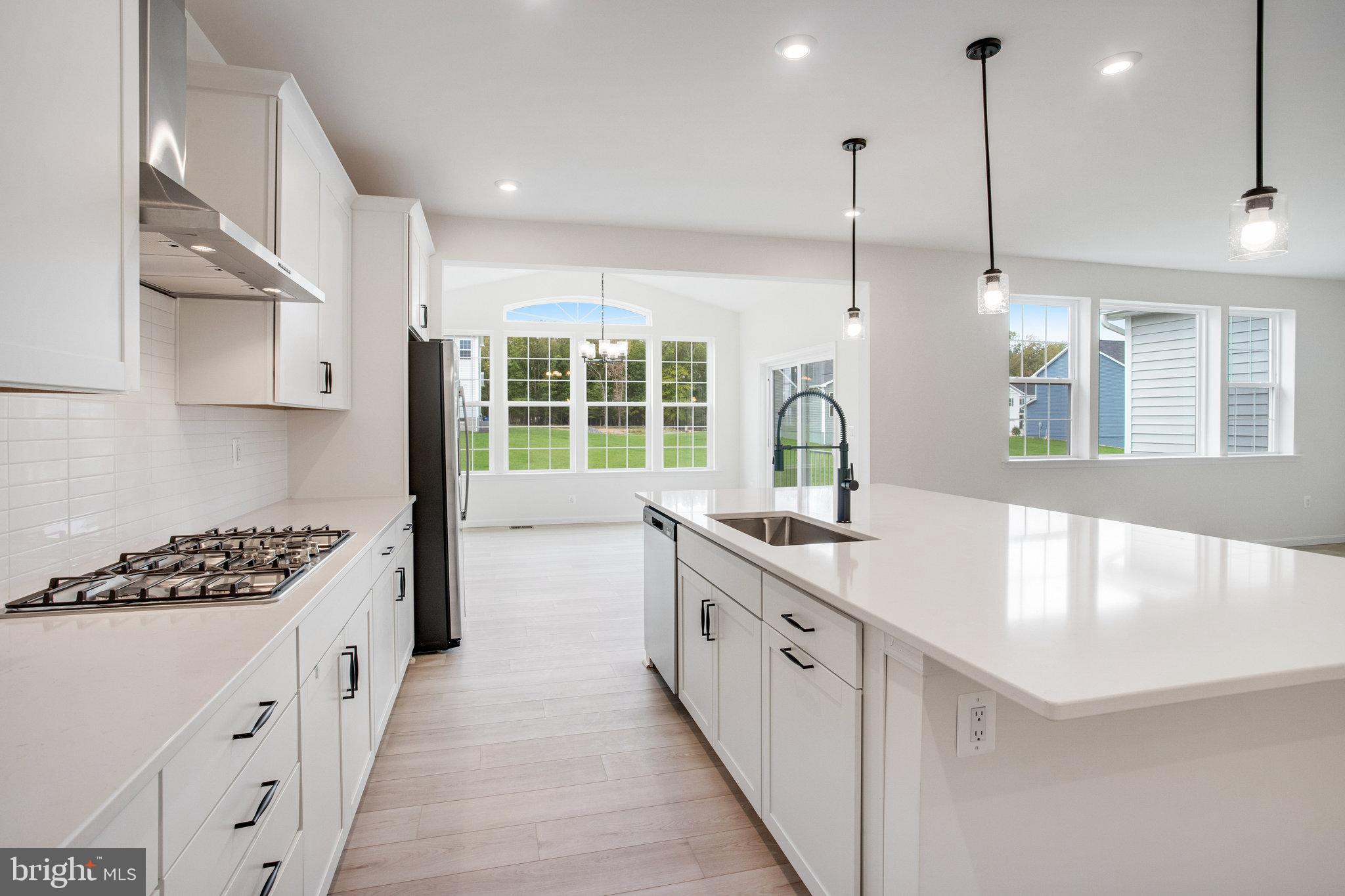 WHITE OAK - Residential