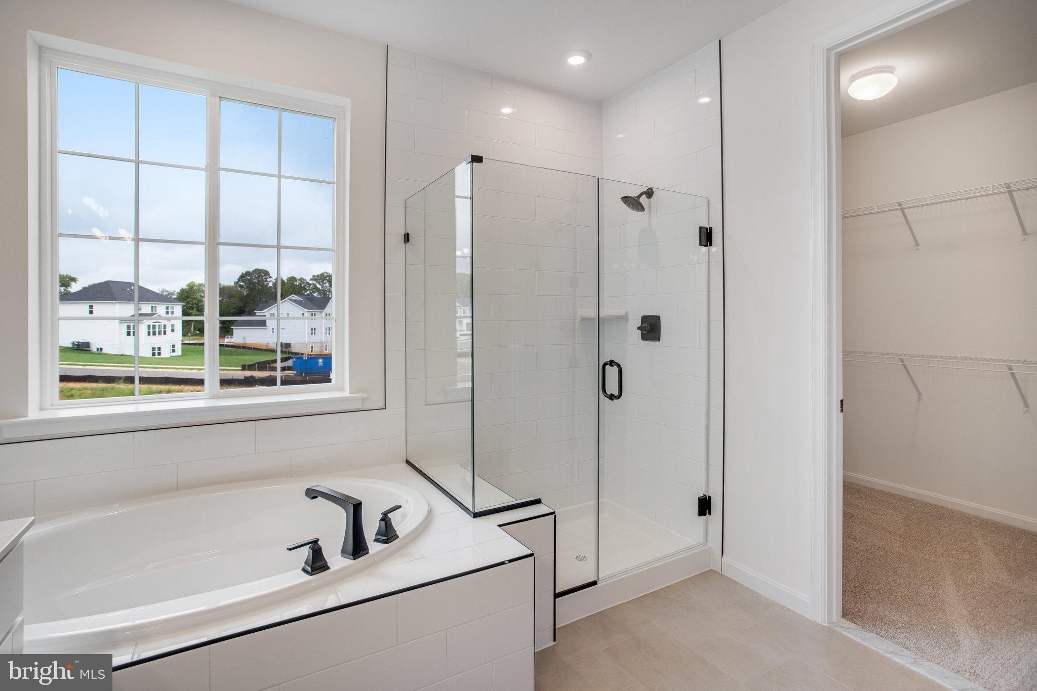 WHITE OAK - Residential