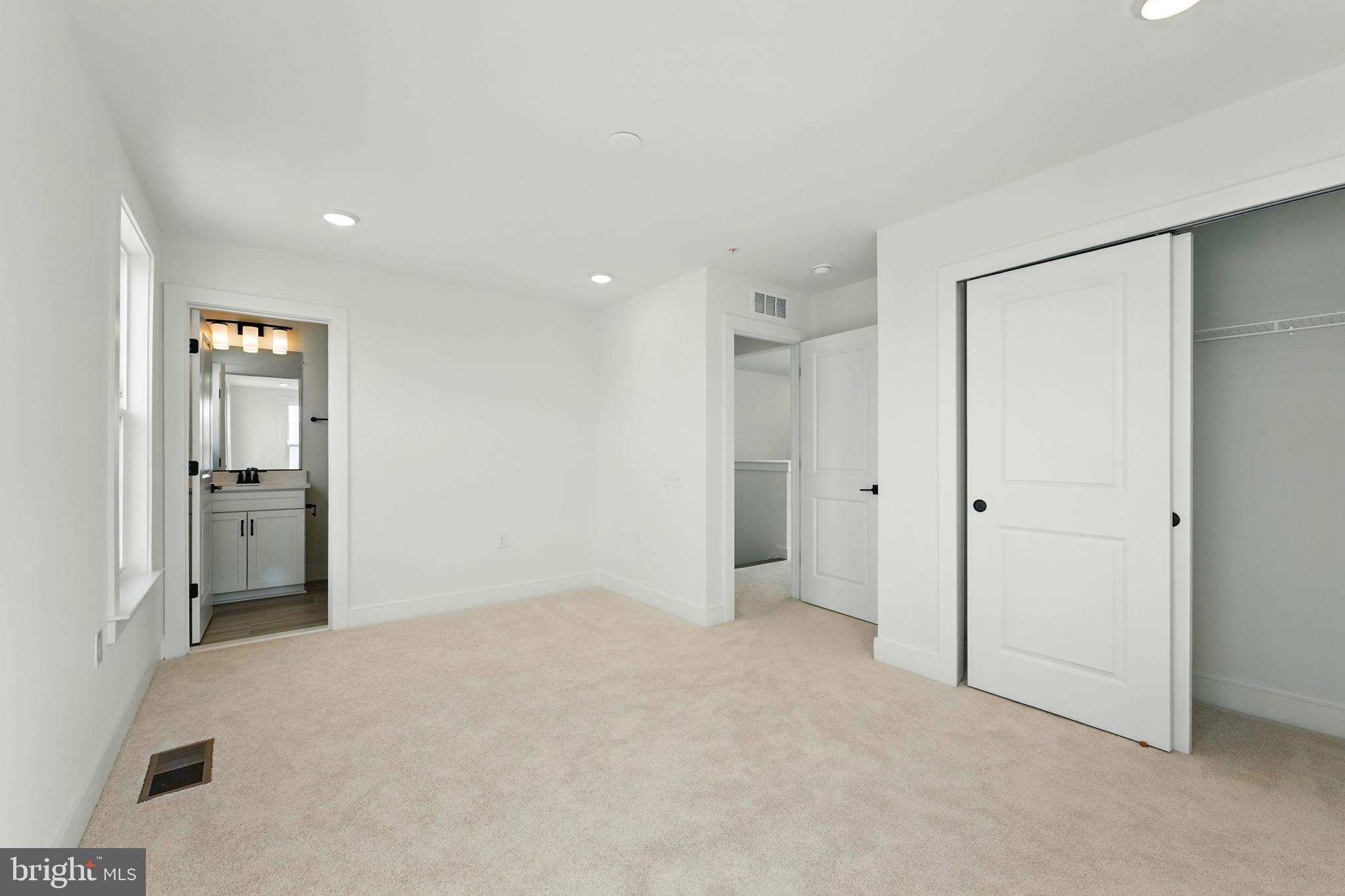 BELMONT OVERLOOK - Residential Lease