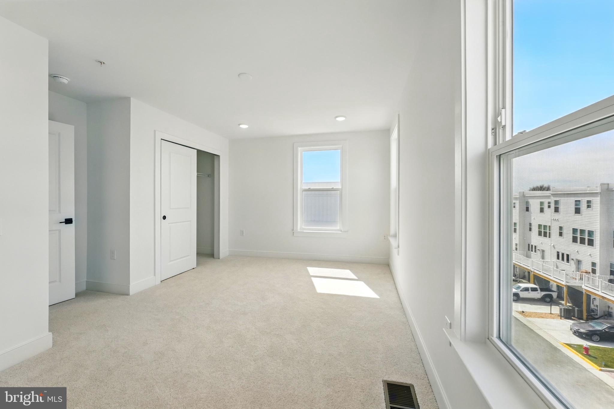 BELMONT OVERLOOK - Residential Lease