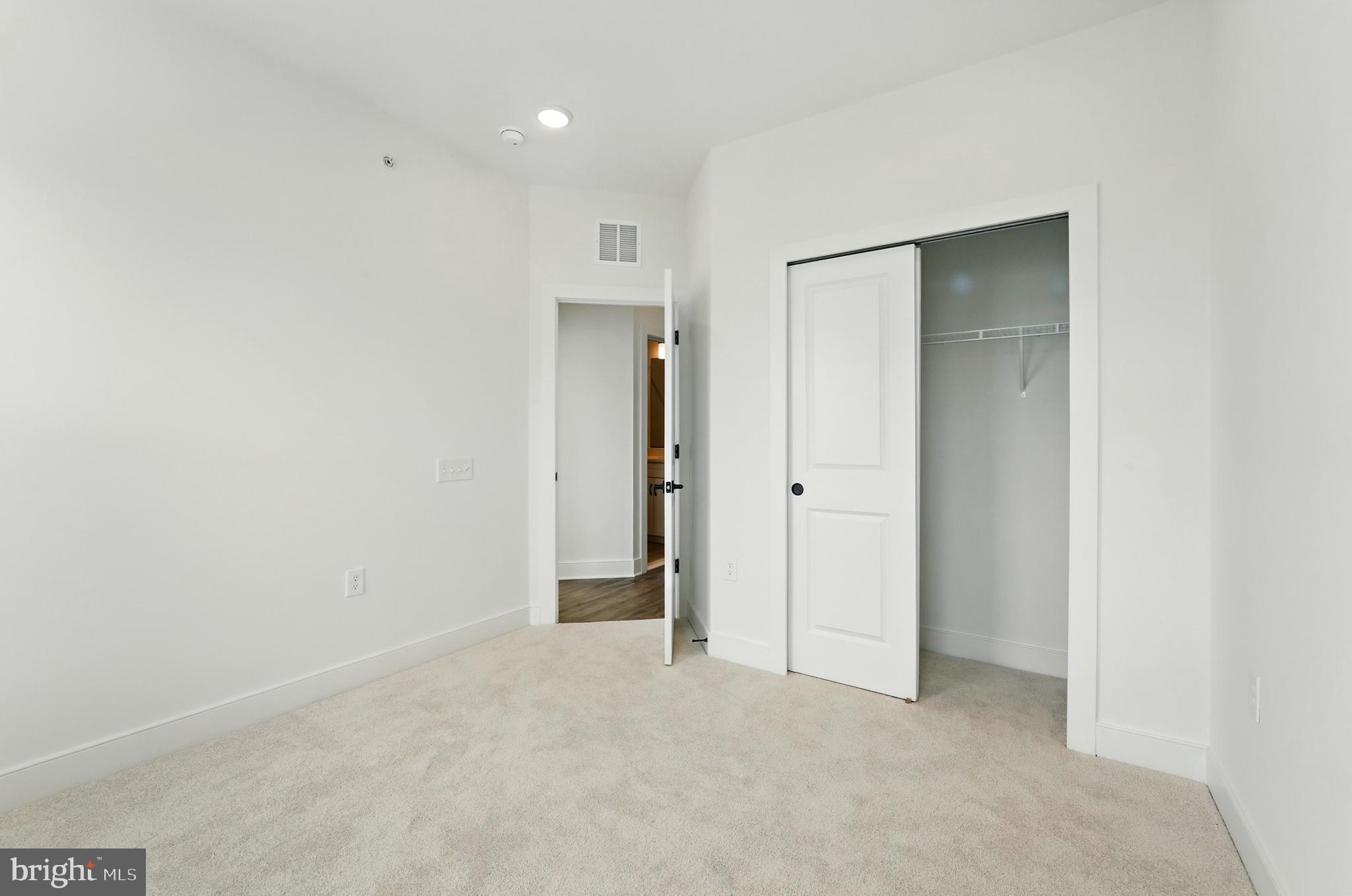 BELMONT OVERLOOK - Residential Lease