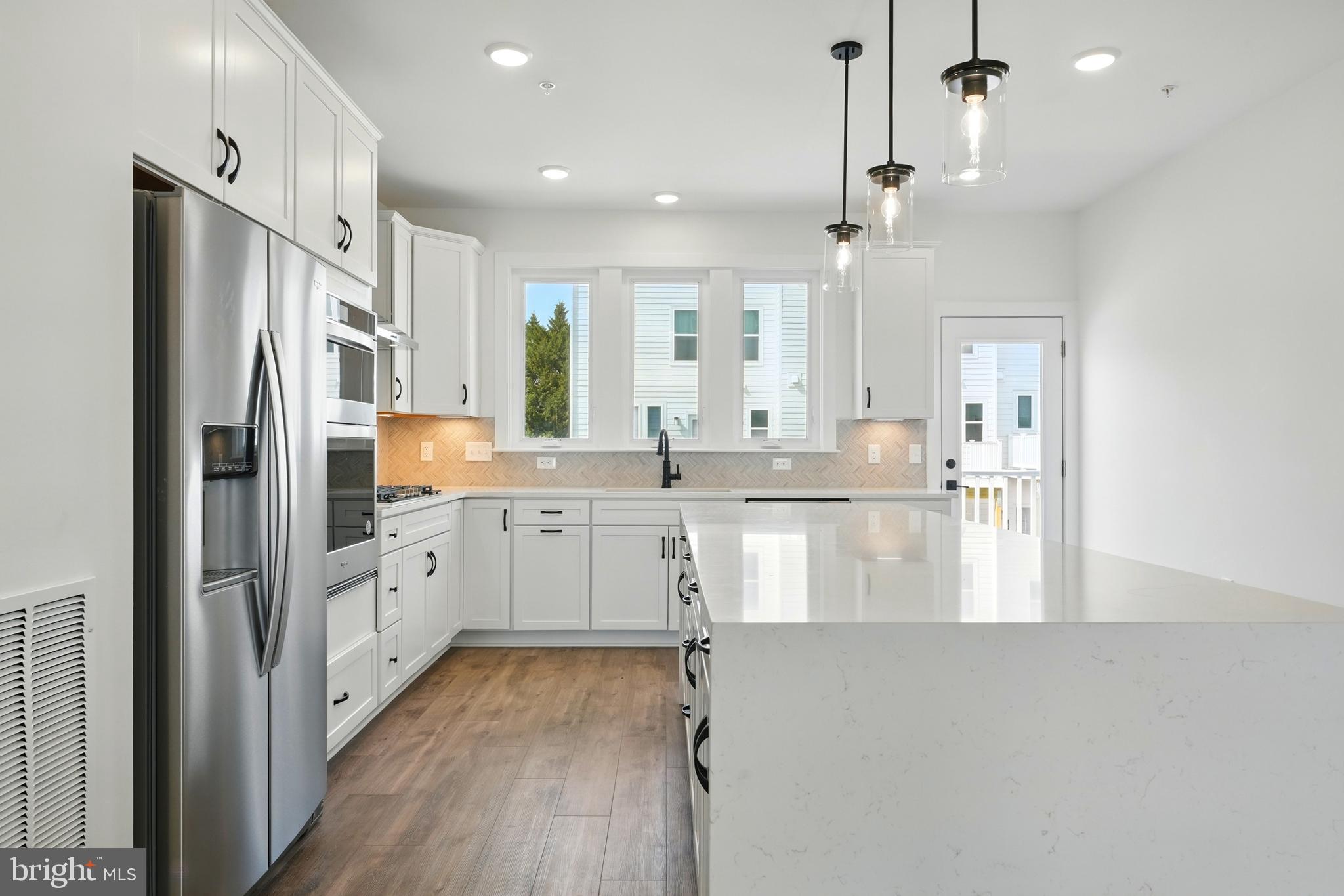 BELMONT OVERLOOK - Residential Lease