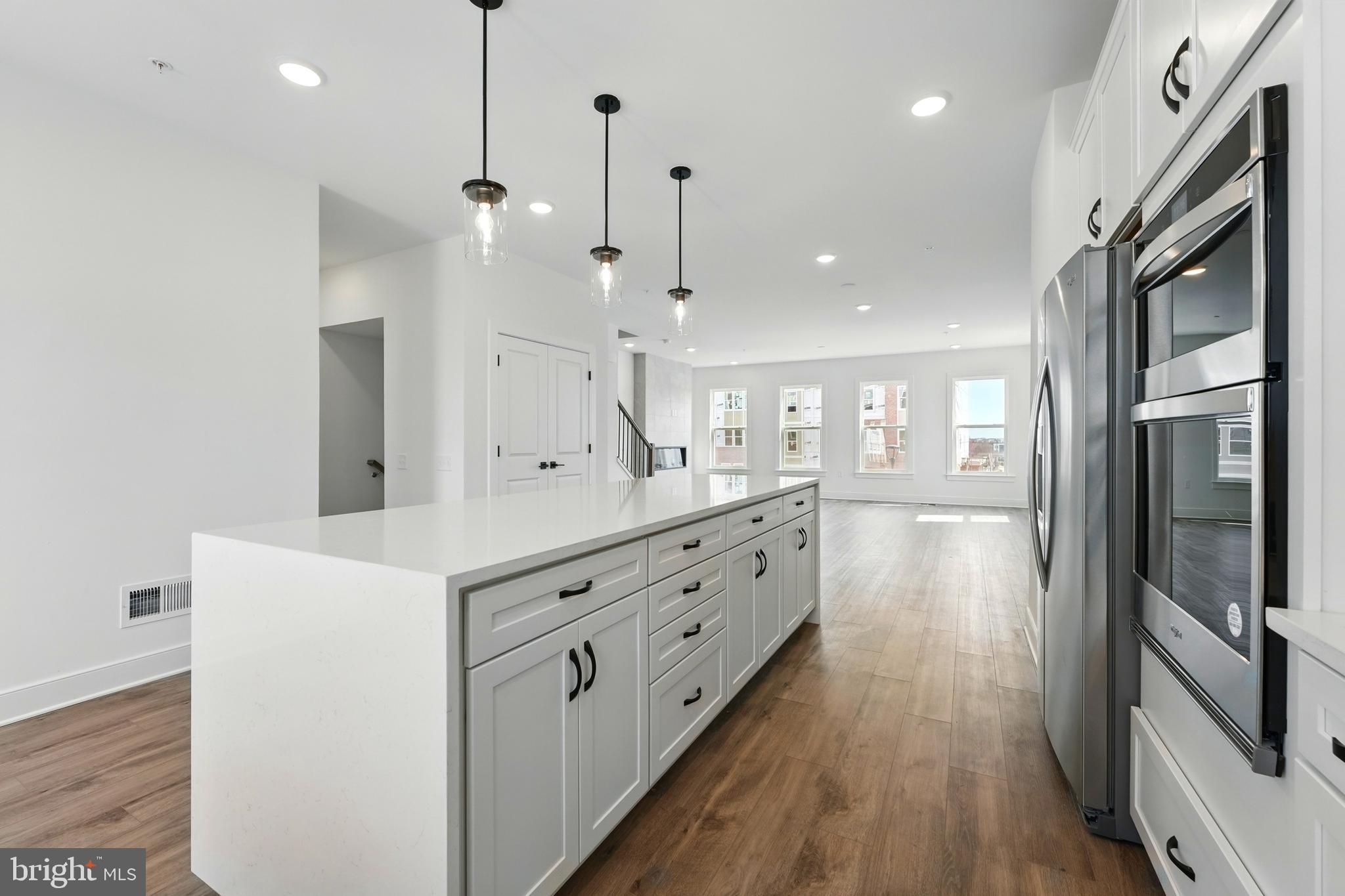 BELMONT OVERLOOK - Residential Lease