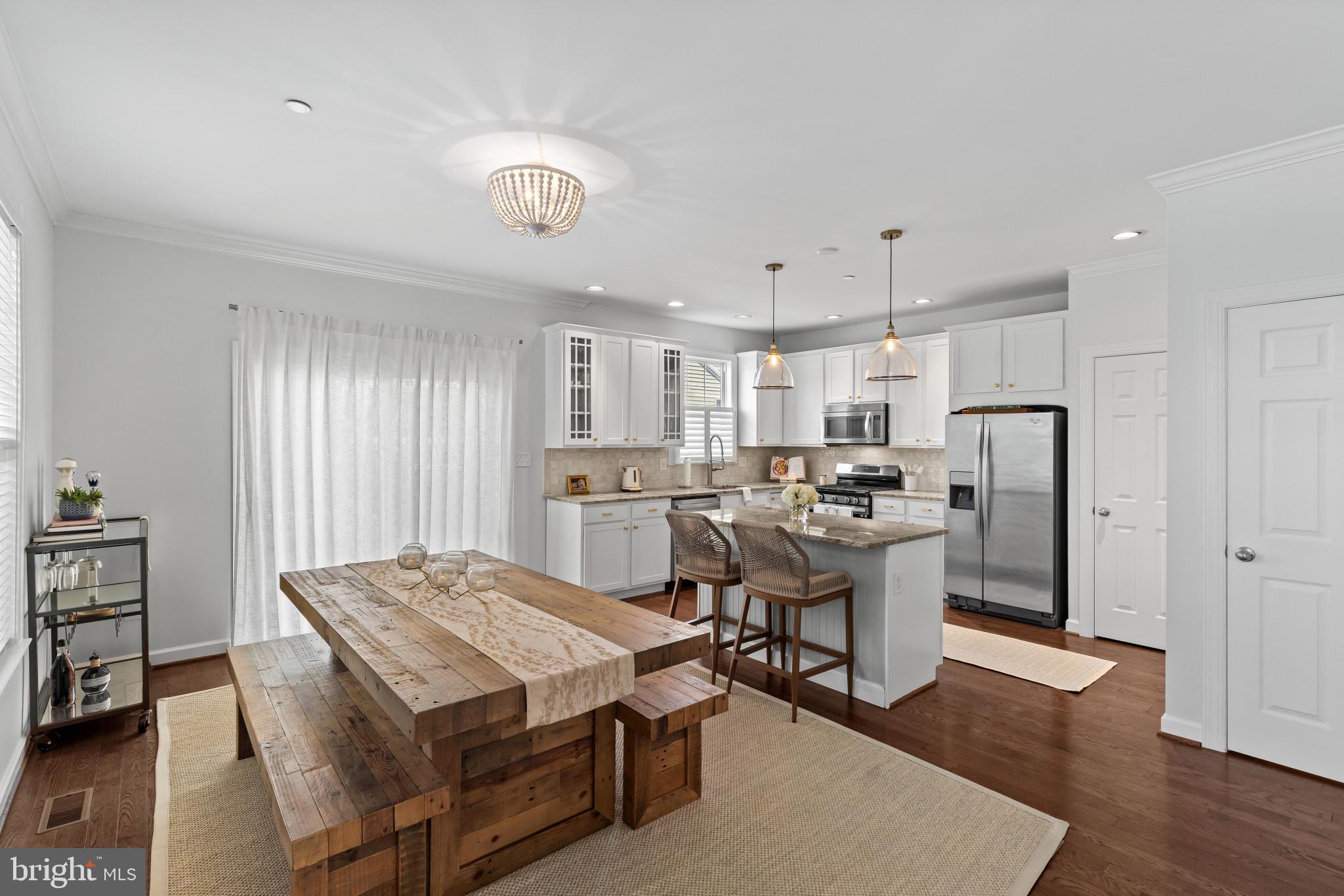 101 CARRAWAY LANE