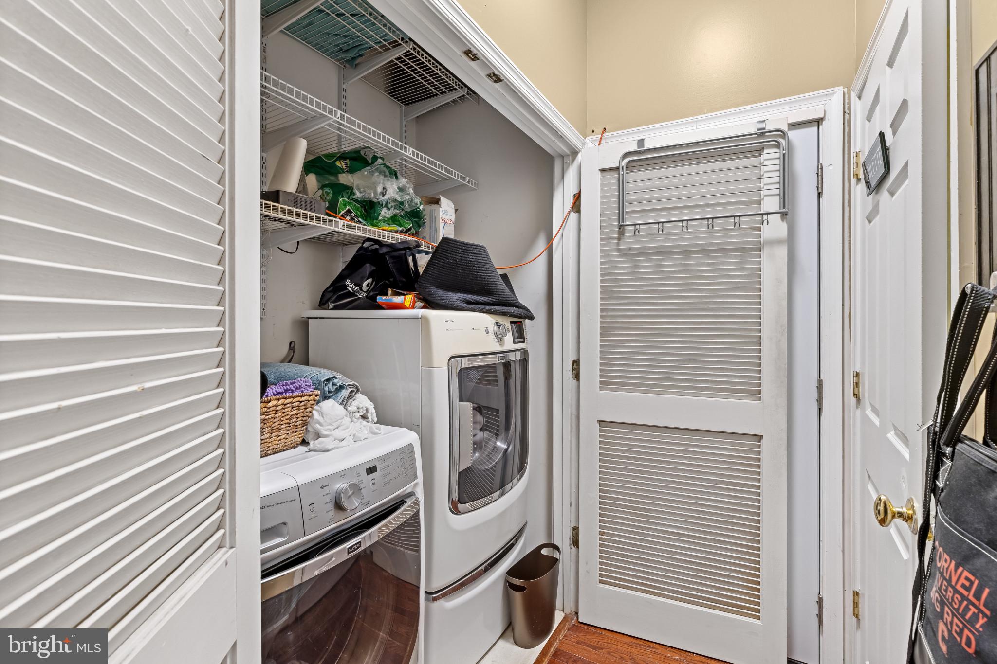 WAVERLY WOODS - Residential