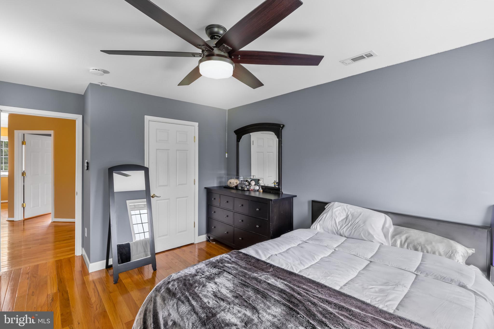 WAVERLY WOODS - Residential