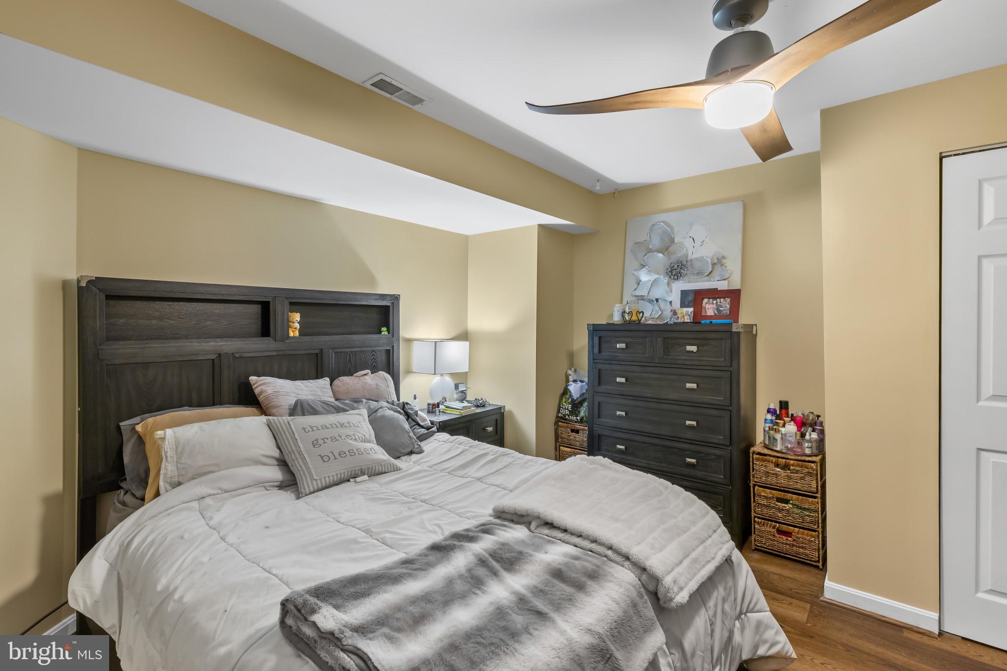 WAVERLY WOODS - Residential