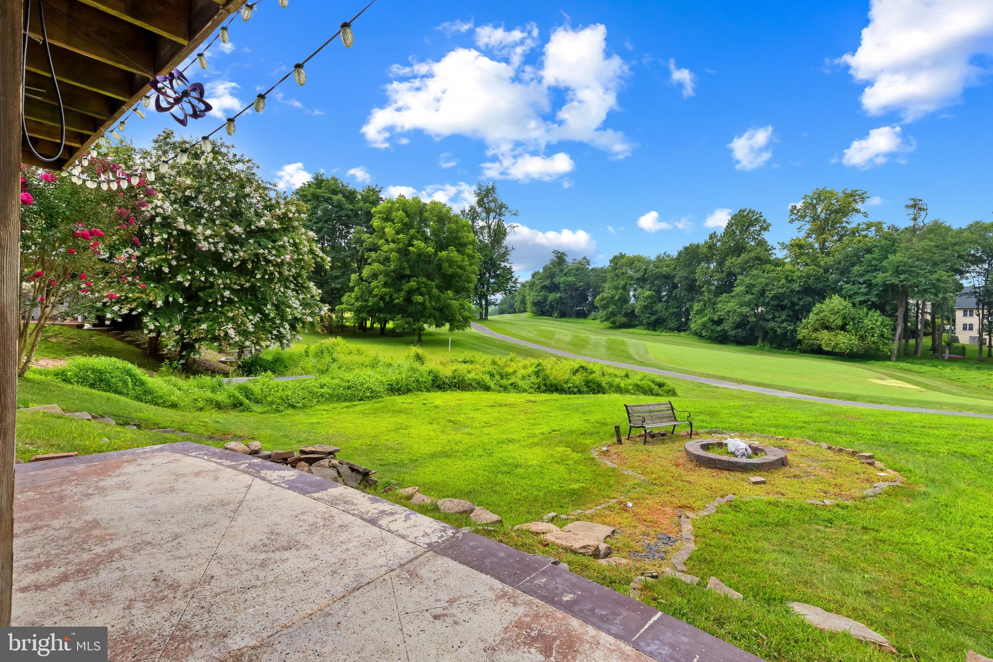 WAVERLY WOODS - Residential