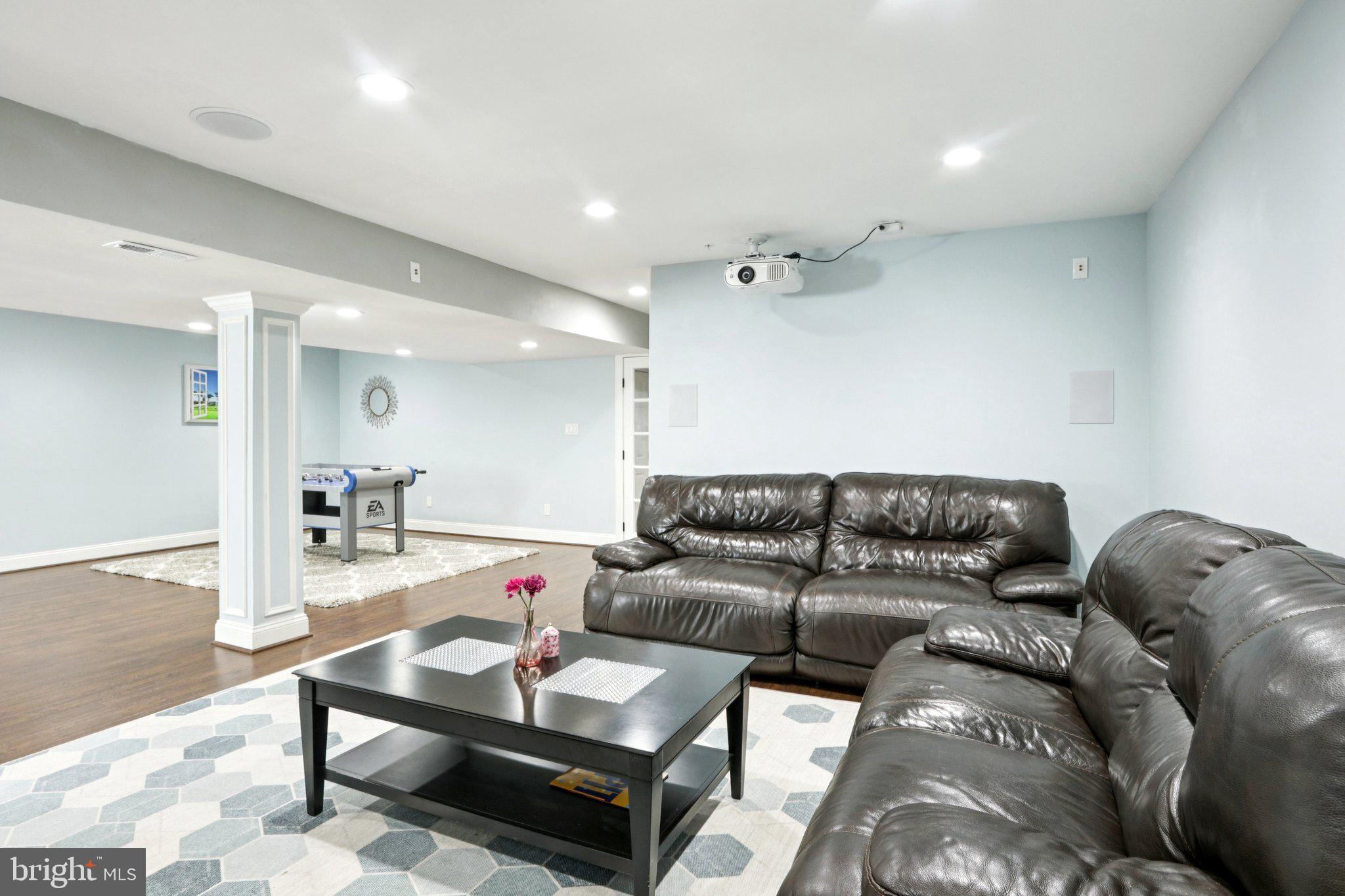 THORNDALE - Residential