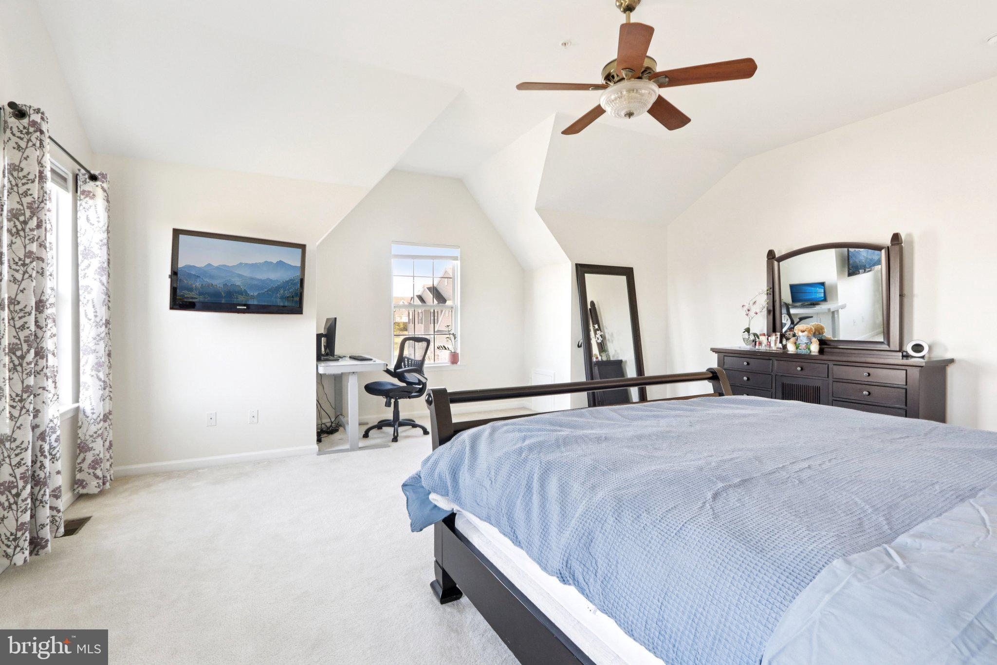 THORNDALE - Residential