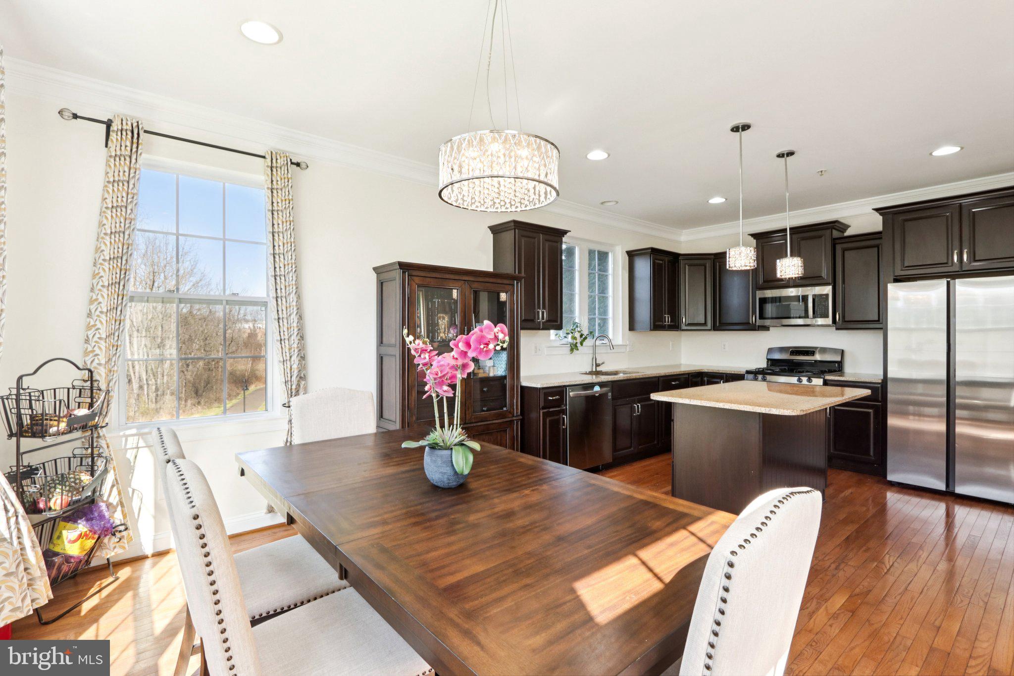 THORNDALE - Residential