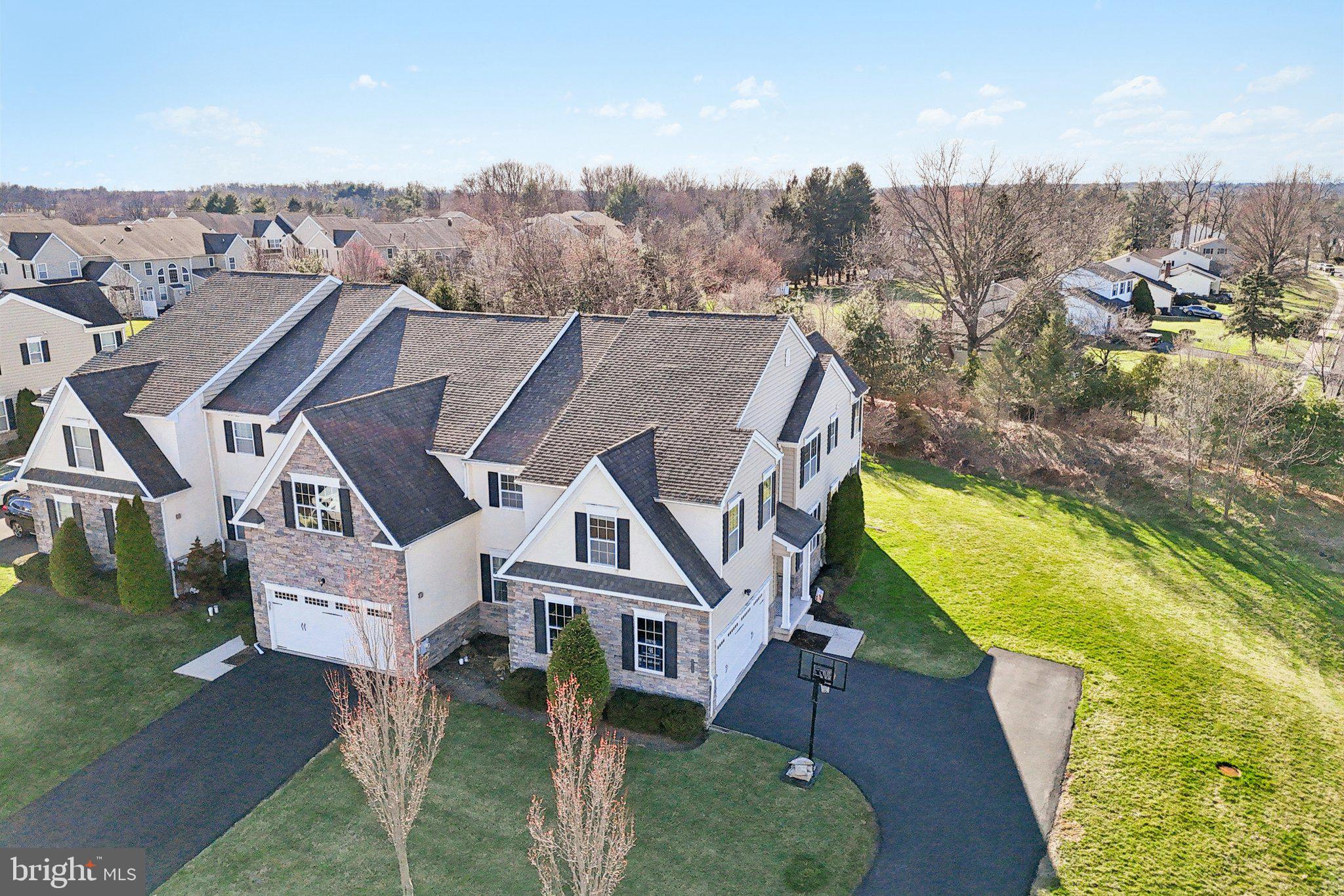 THORNDALE - Residential