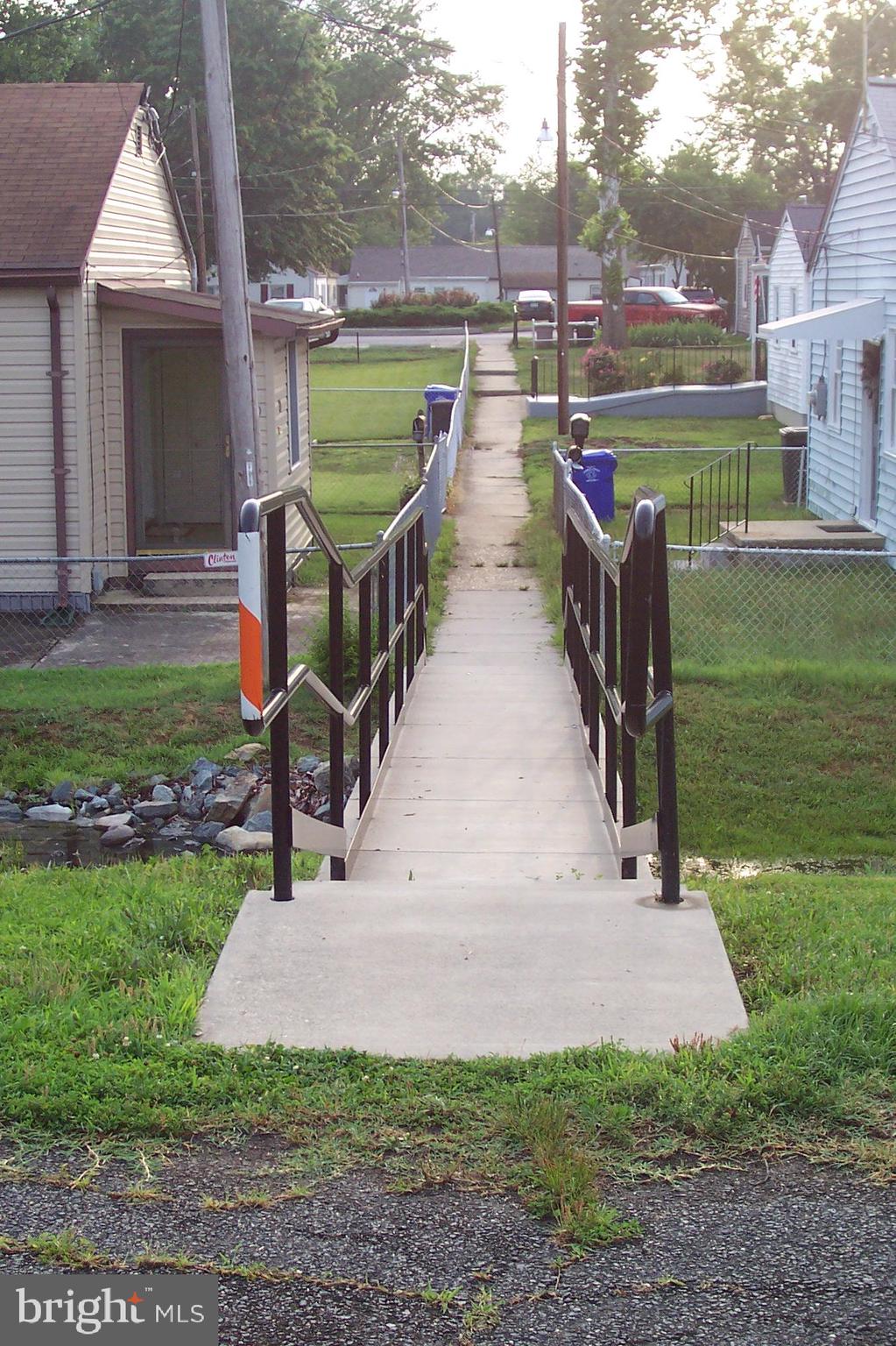 POTOMAC HEIGHTS - Residential