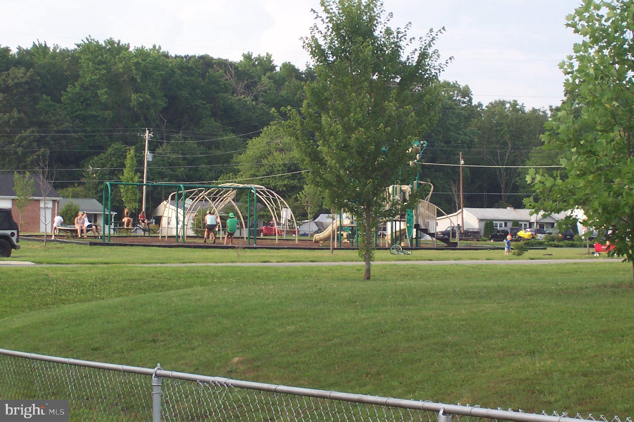 POTOMAC HEIGHTS - Residential