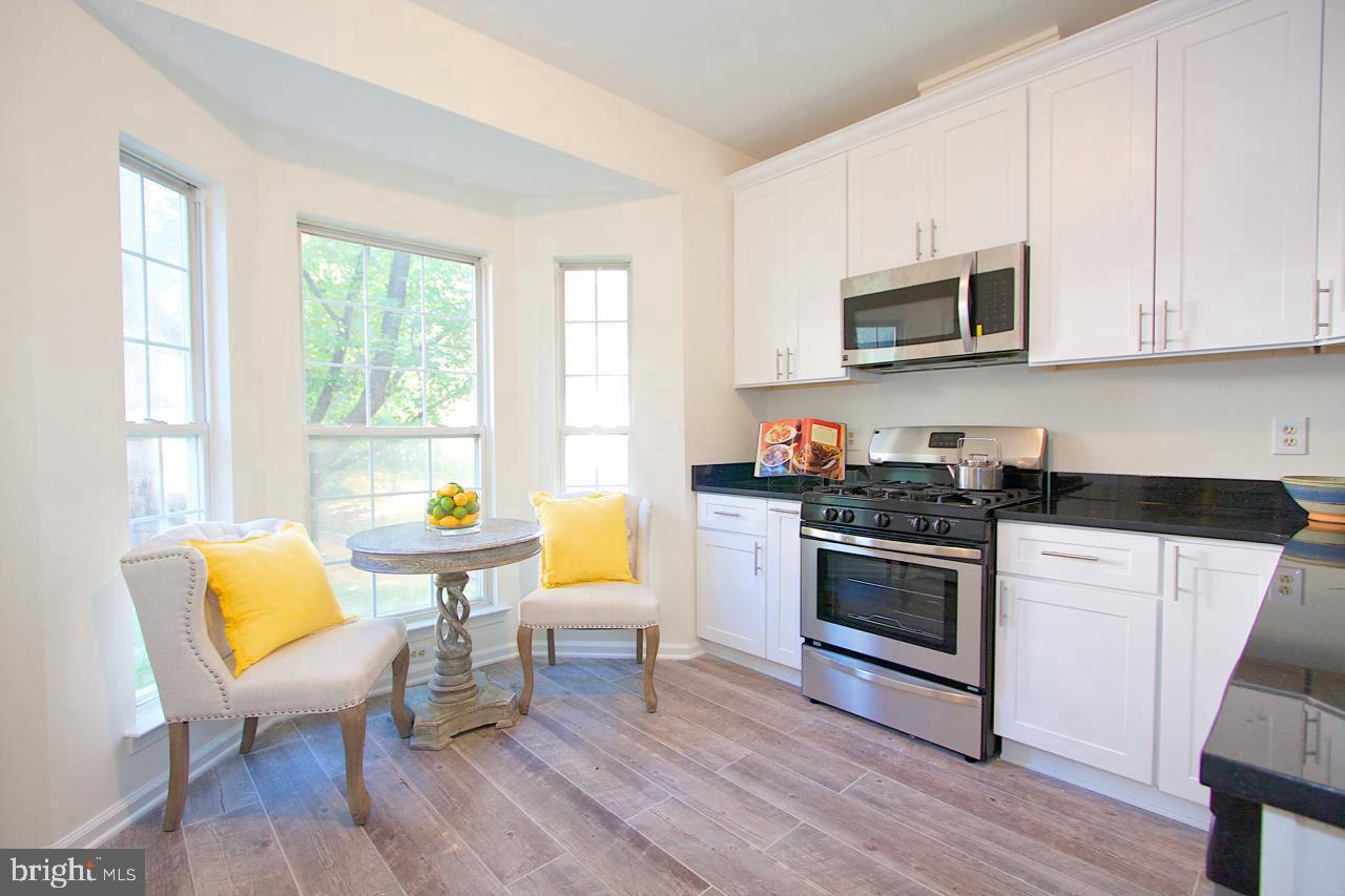 SILVERBROOK WOOD - Residential