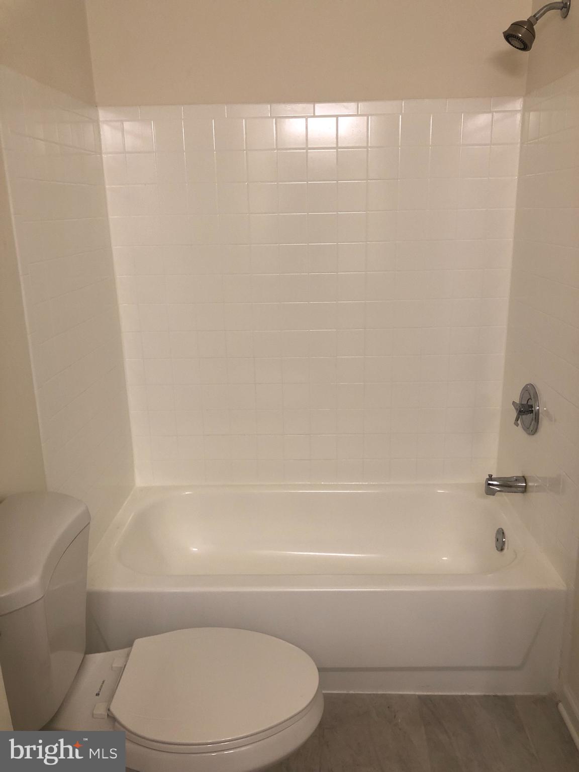 SILVERBROOK WOOD - Residential