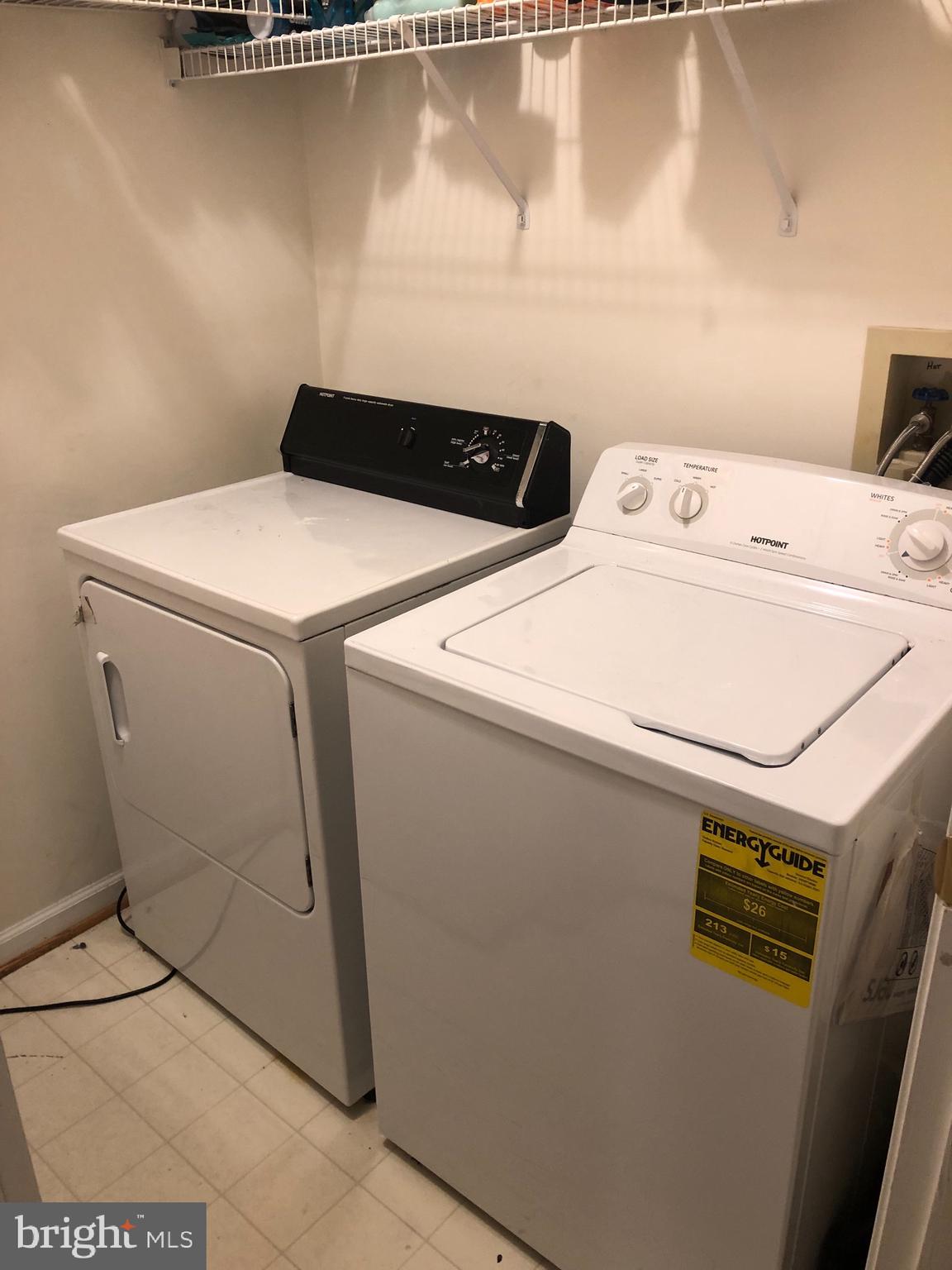 SILVERBROOK WOOD - Residential