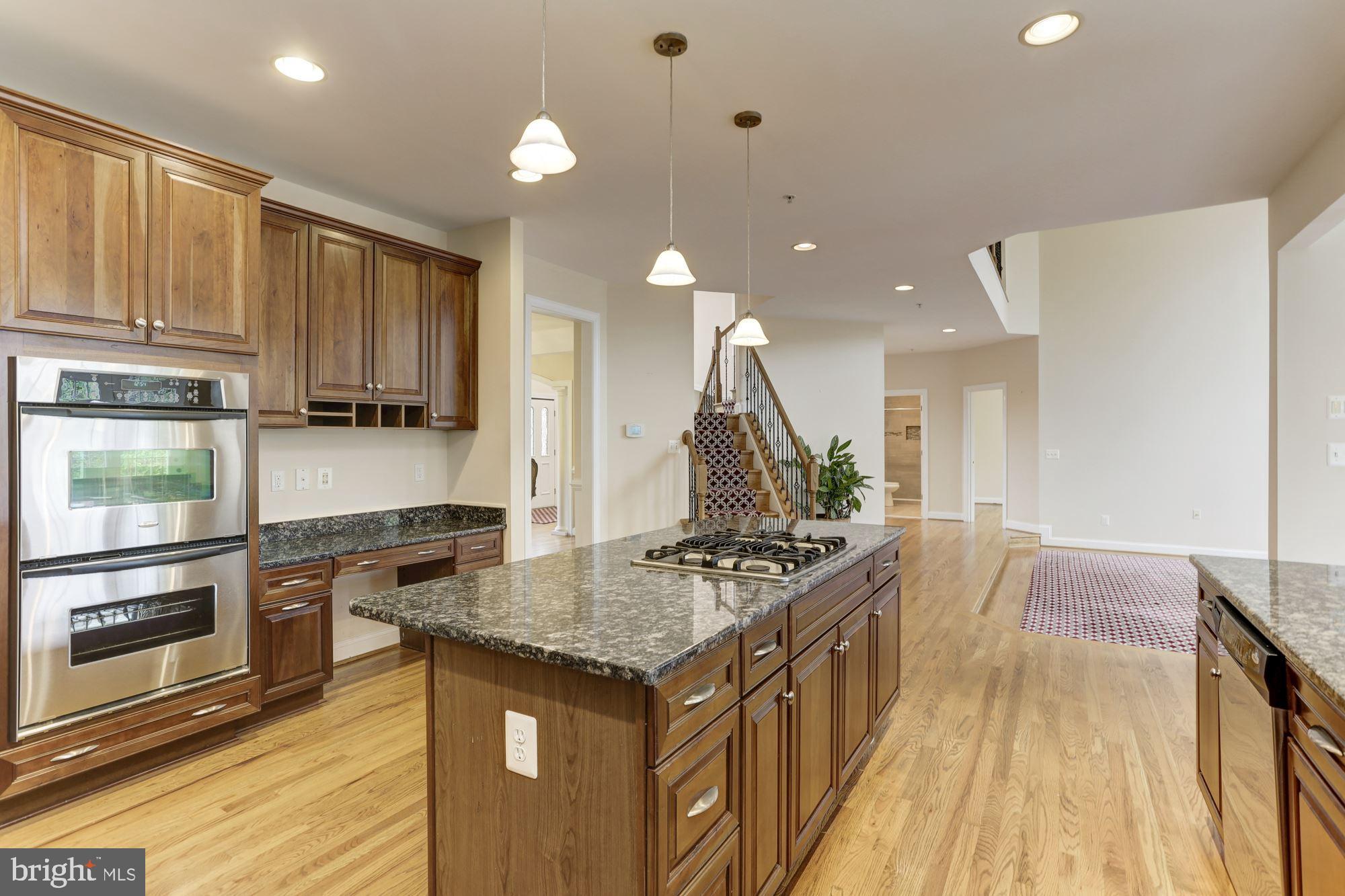 COLLINGBROOK - Residential