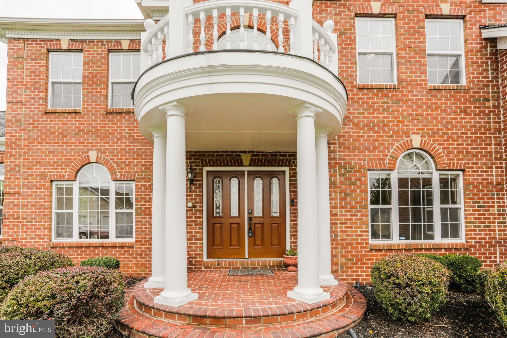 COLLINGBROOK - Residential