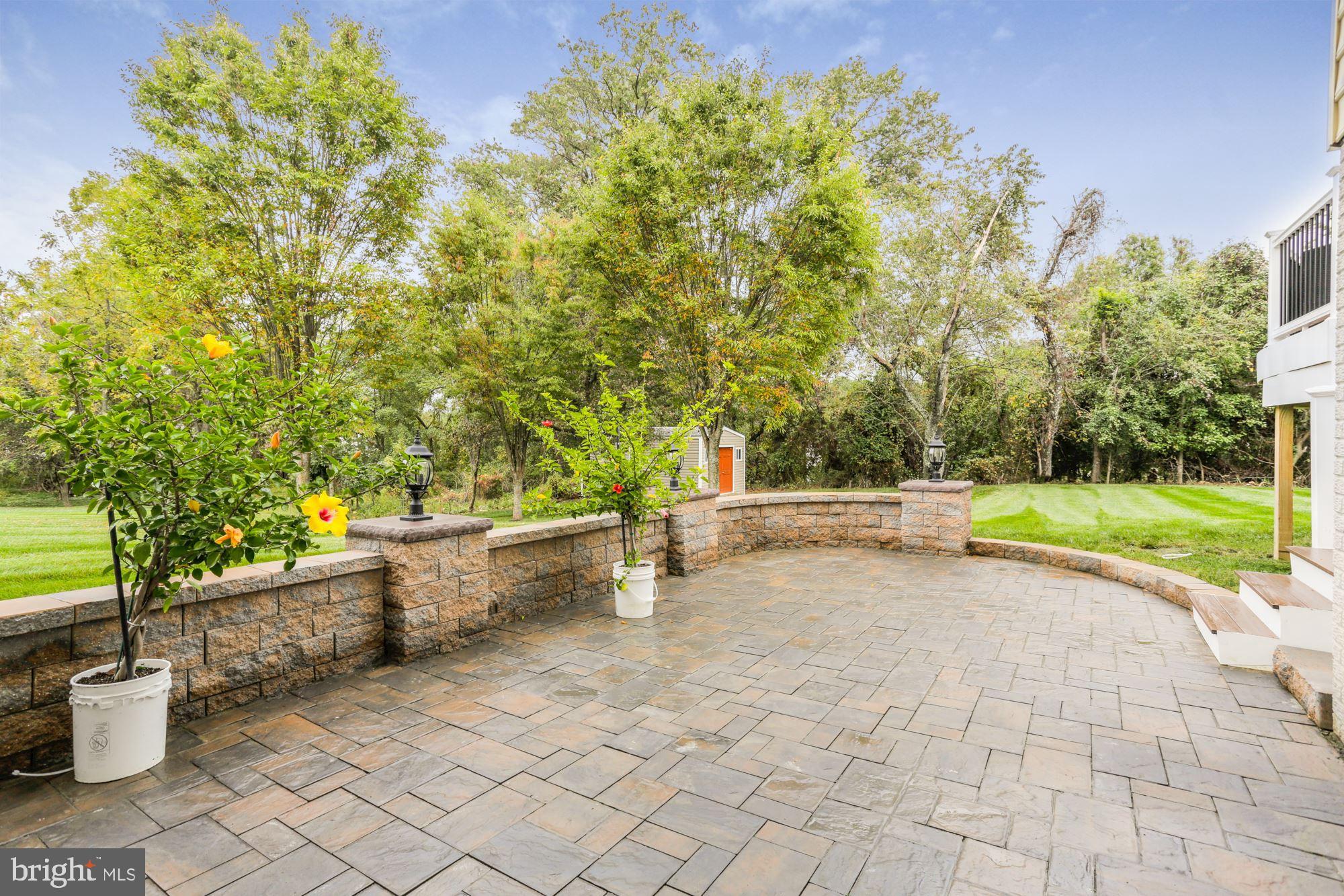 COLLINGBROOK - Residential