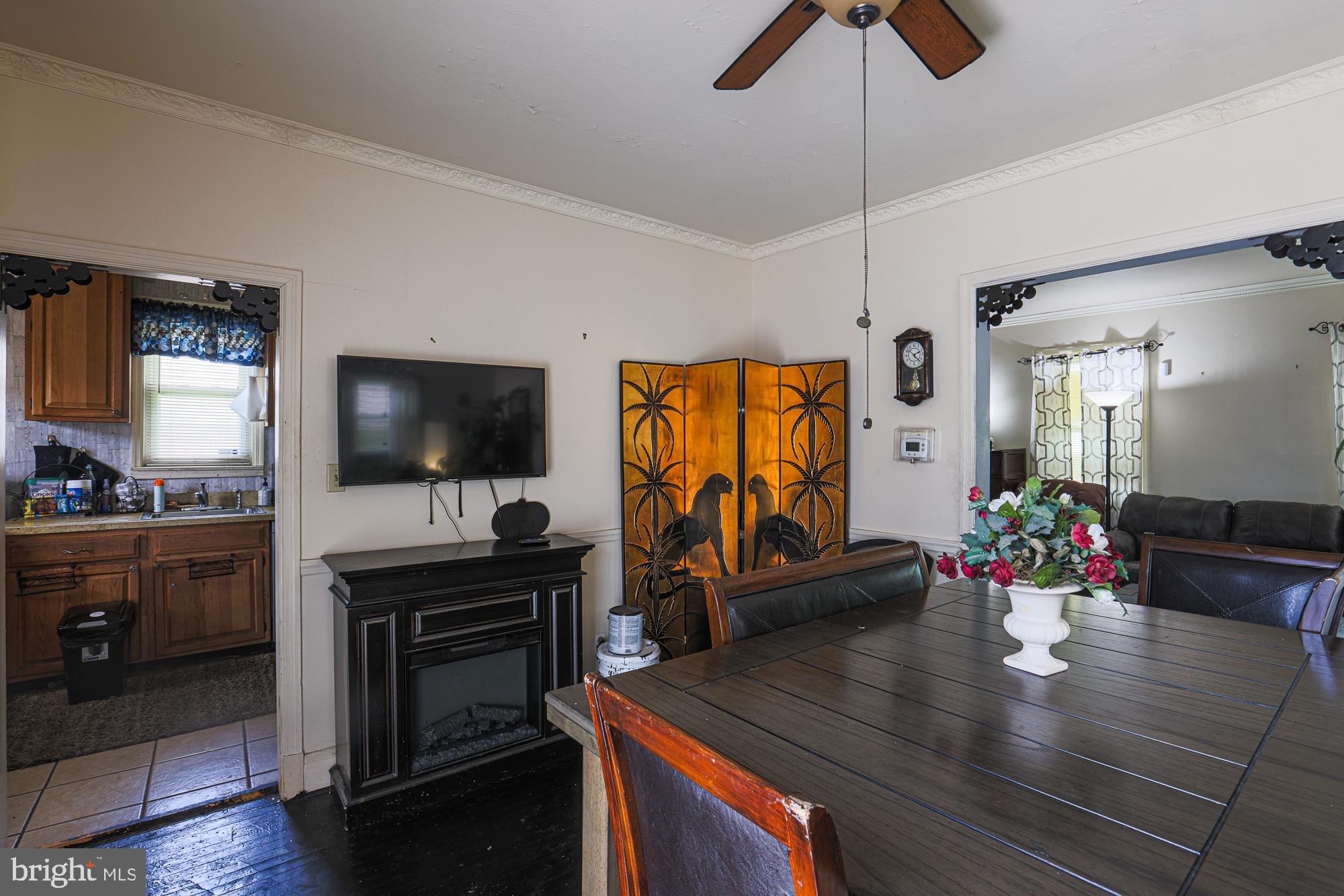 BEVERLY HILLS - Residential