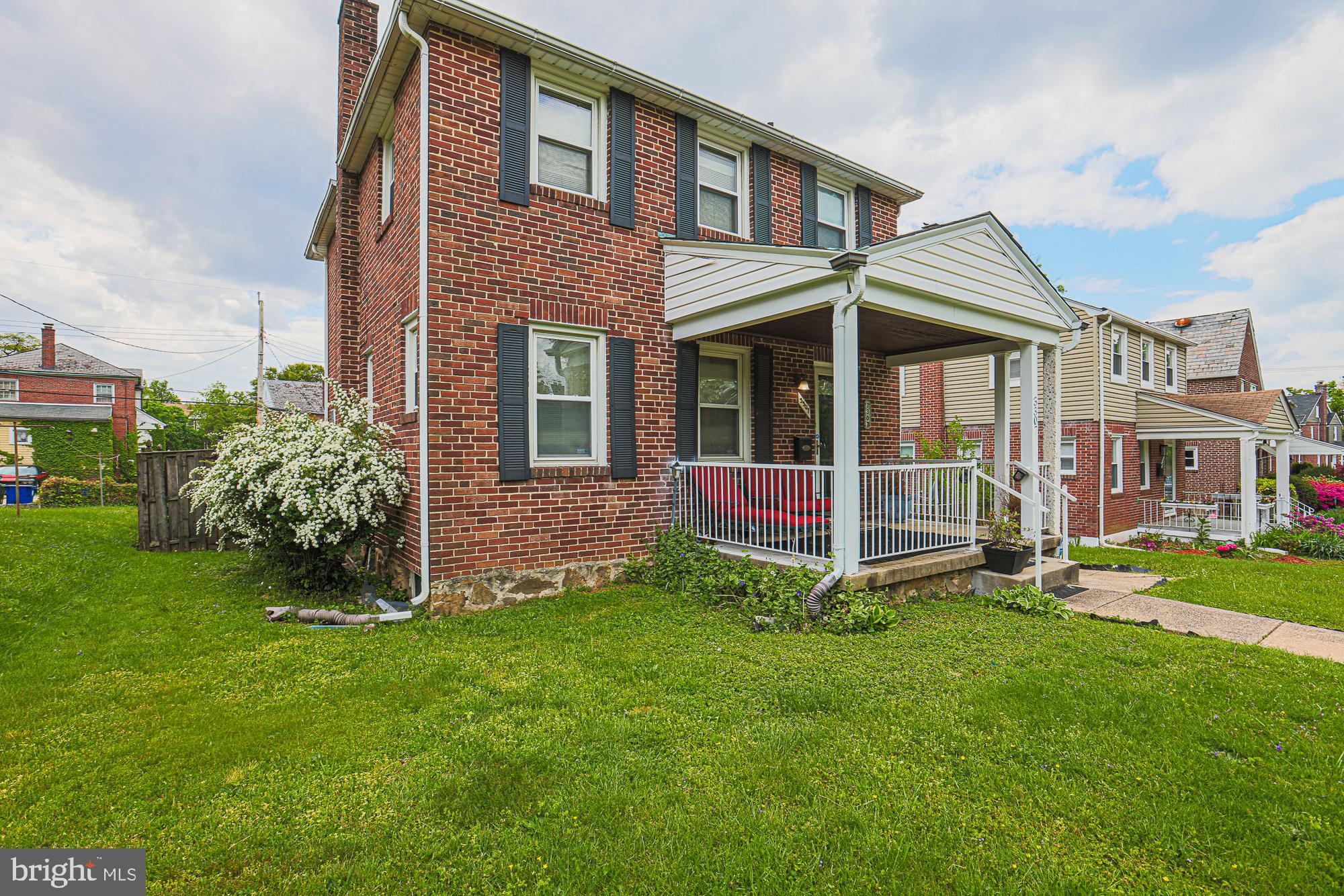 BEVERLY HILLS - Residential