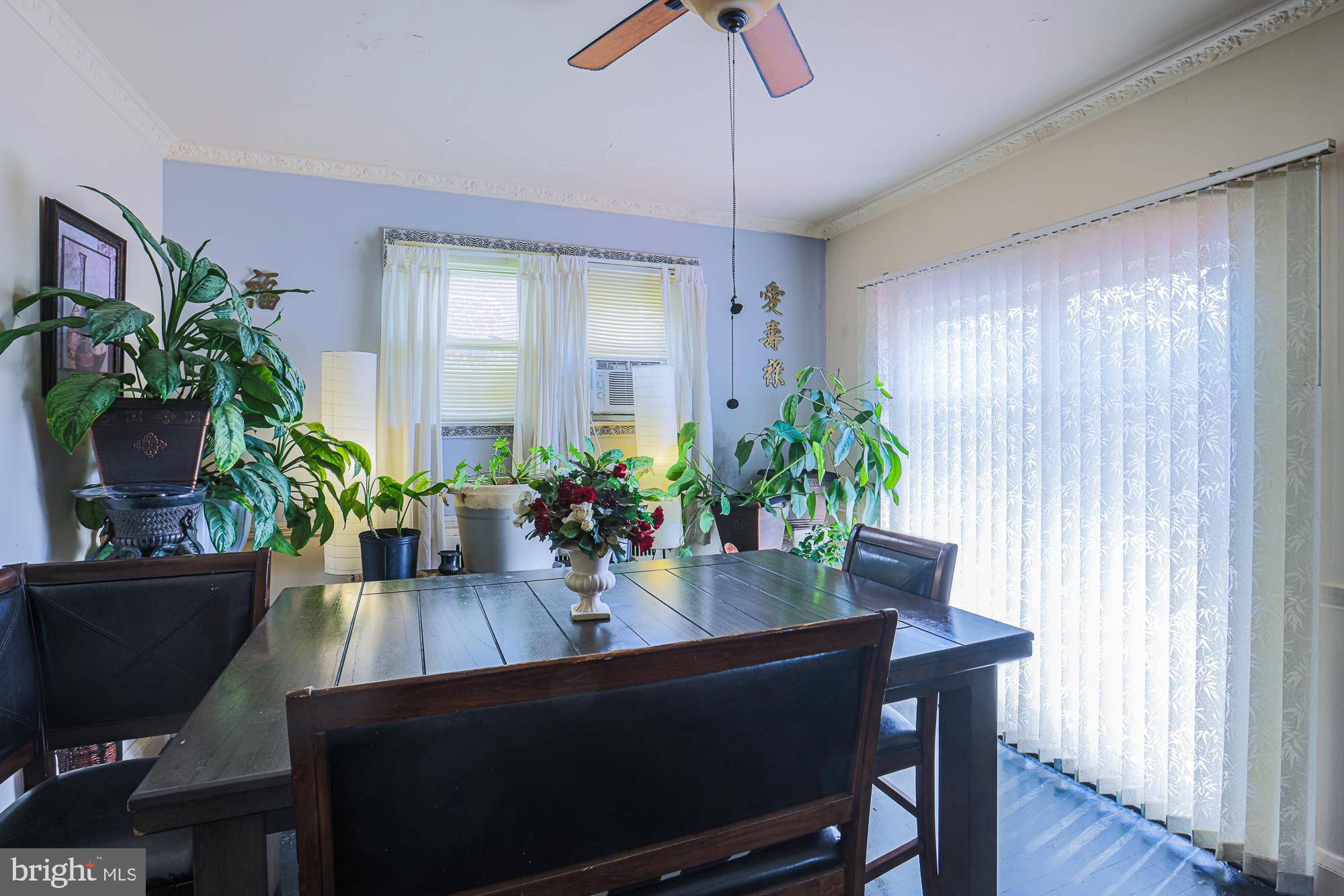 BEVERLY HILLS - Residential