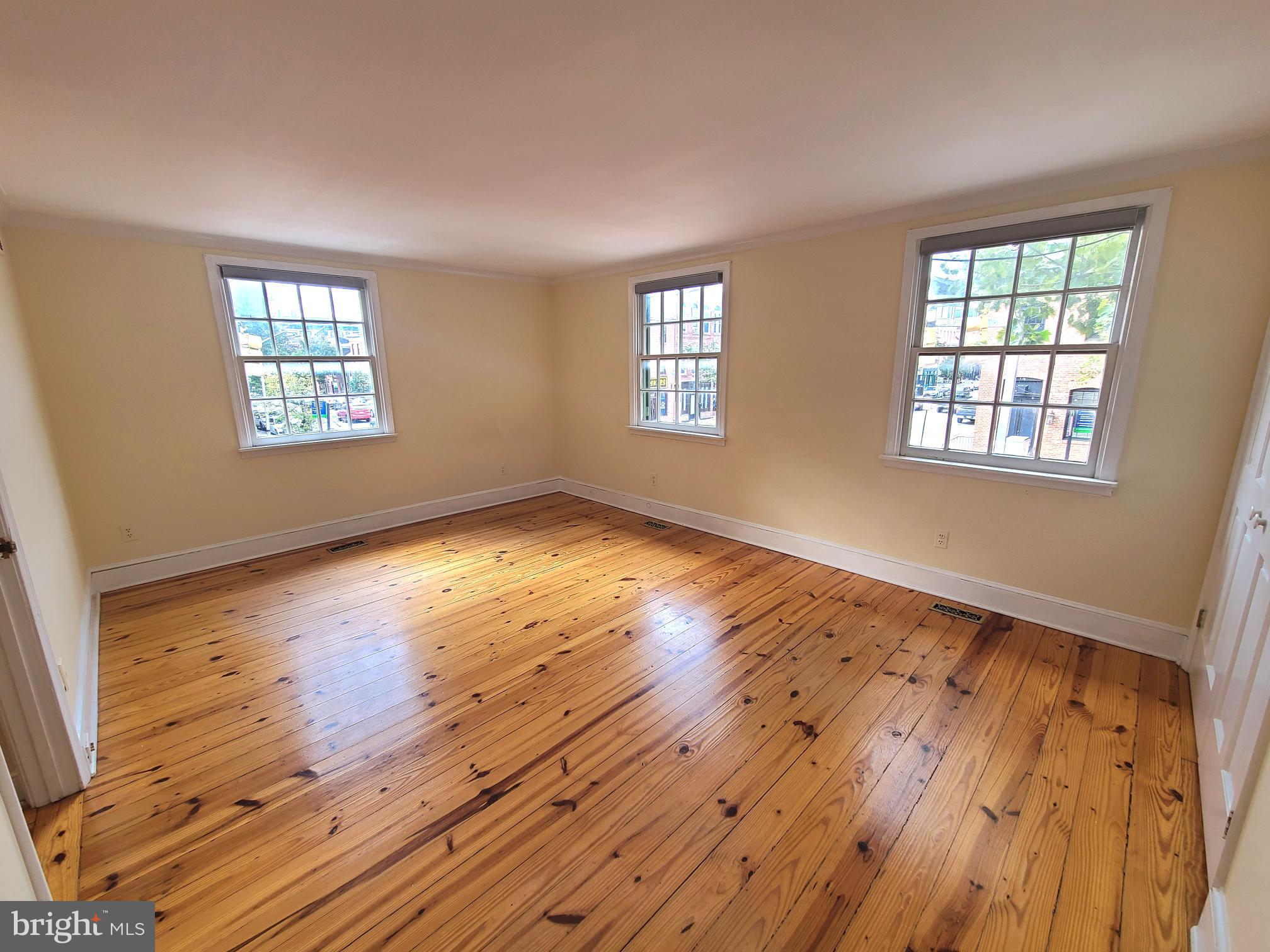 FELLS POINT HISTORIC DISTRICT - Residential Lease
