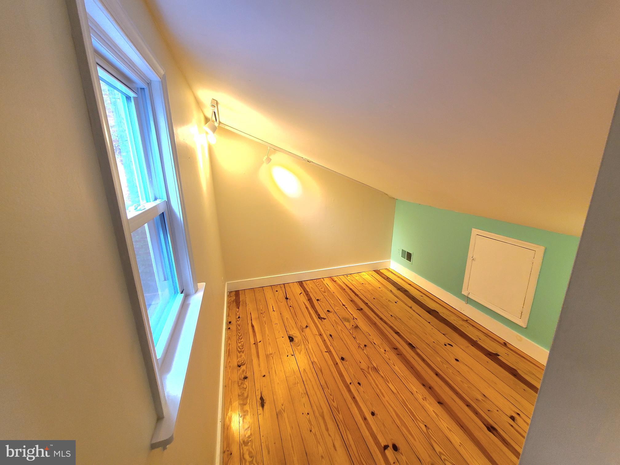 FELLS POINT HISTORIC DISTRICT - Residential Lease