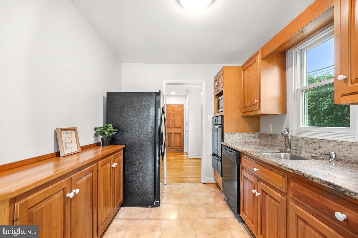 SILVER ROCK - Residential