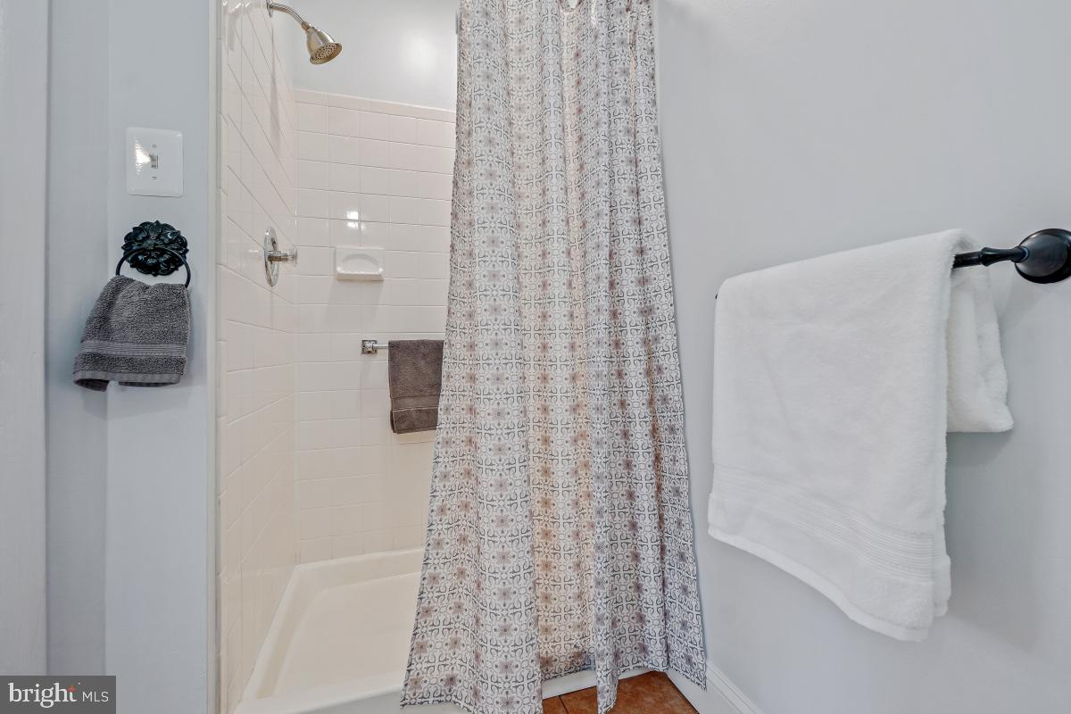 SILVER ROCK - Residential