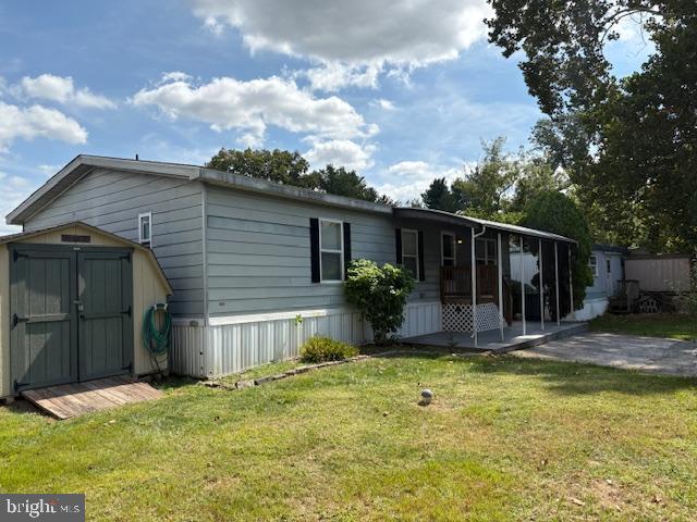 Enter into this lovely 3 Bed 2 bath home. This home boasts an open layout with cathedral ceilings in the living & dining rooms. Enjoy cooking and entertaining in the bright kitchen. Oversized main bedroom with beautifully renovated main bathroom. Take advantage of the outdoors and endless trails with a short walk to Valley Forge National park. Lot fee includes trash and sewer.