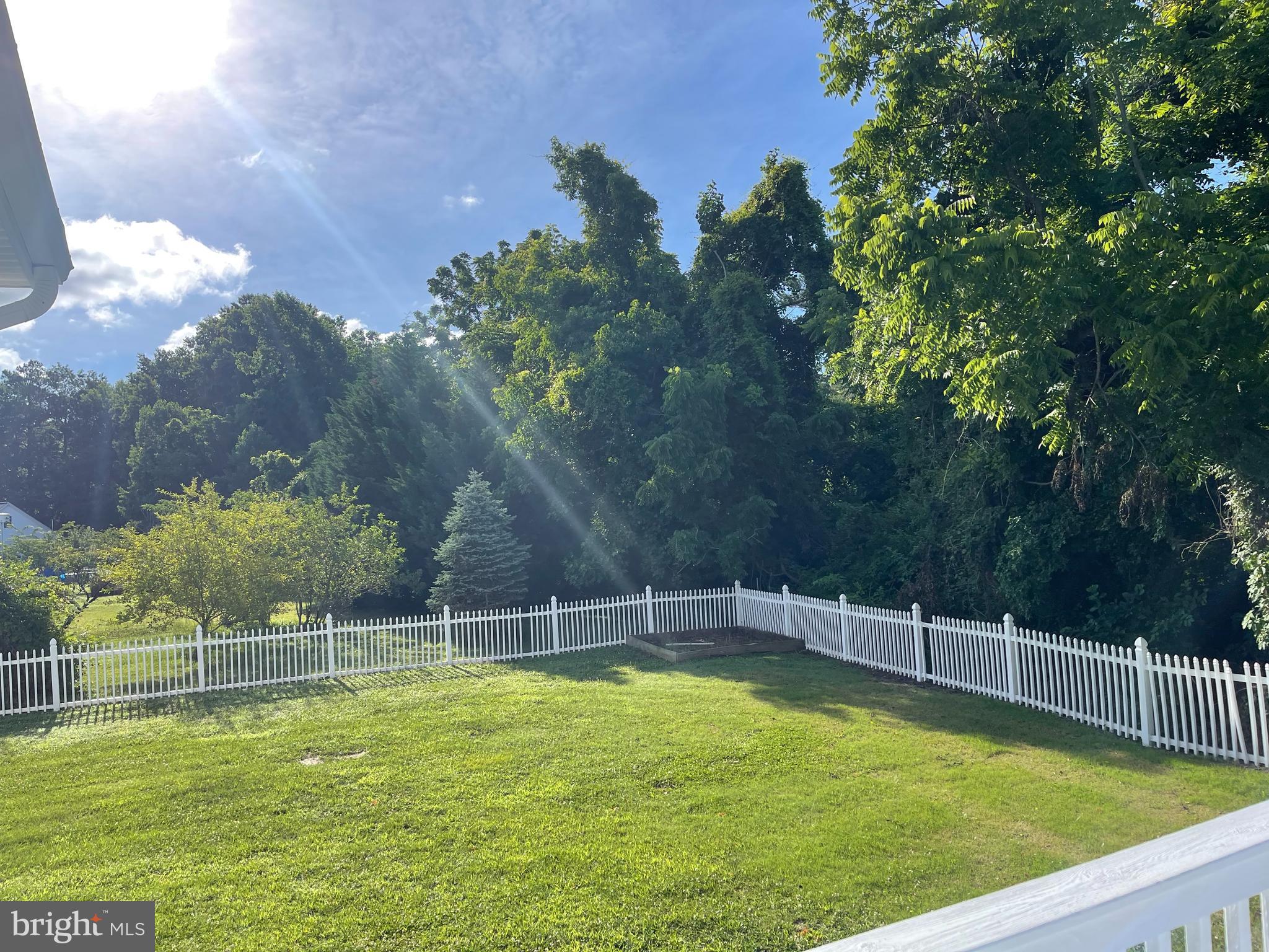 TRAPP HALL - Residential