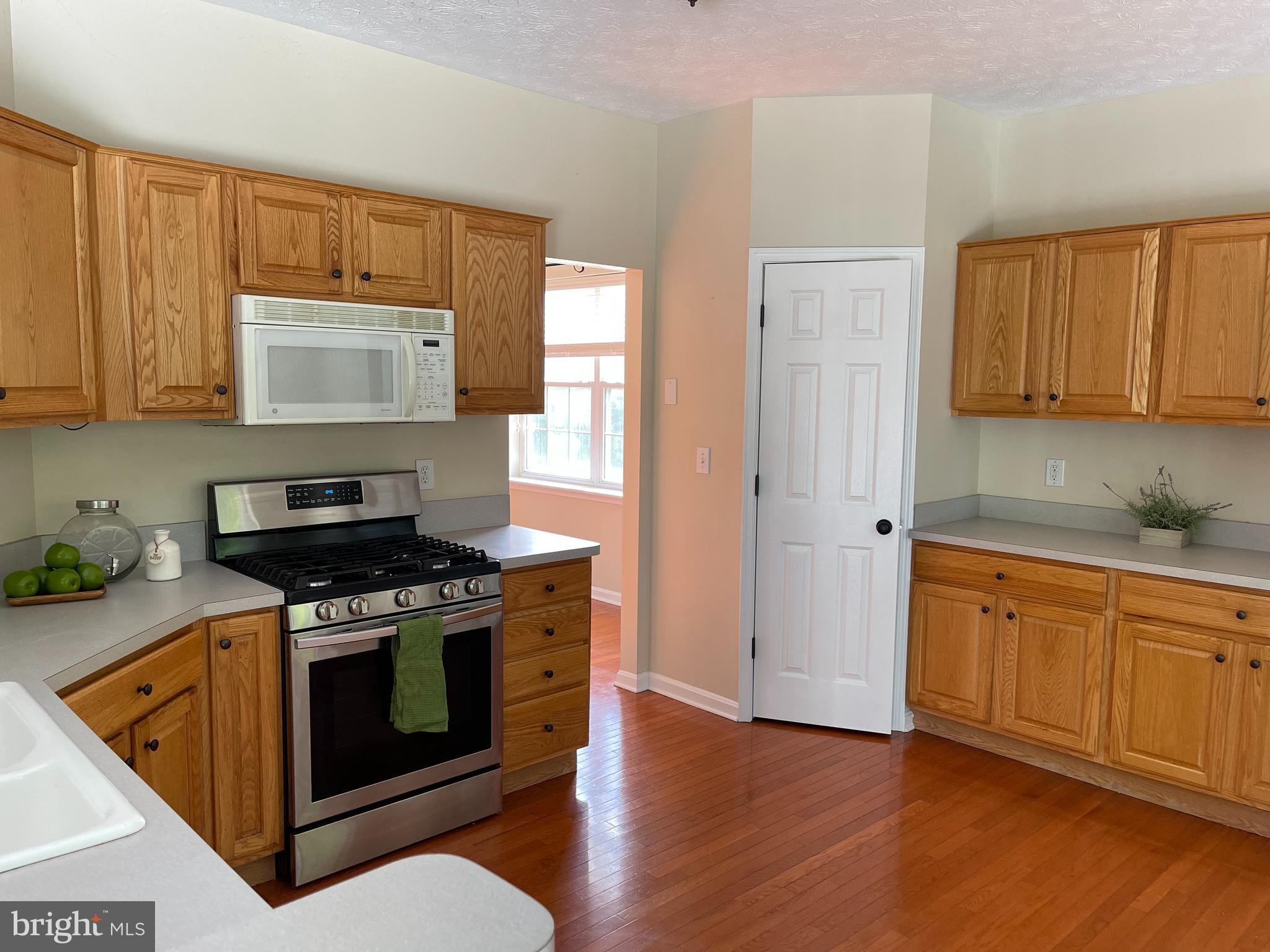 TRAPP HALL - Residential