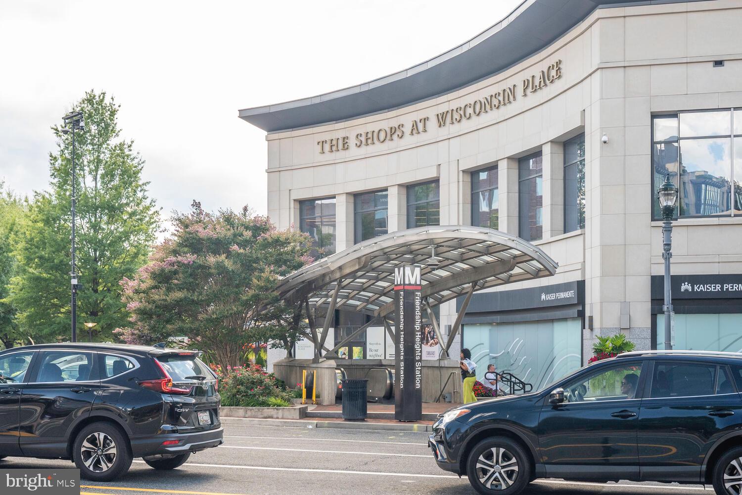 CHEVY CHASE VILLAGE - Residential