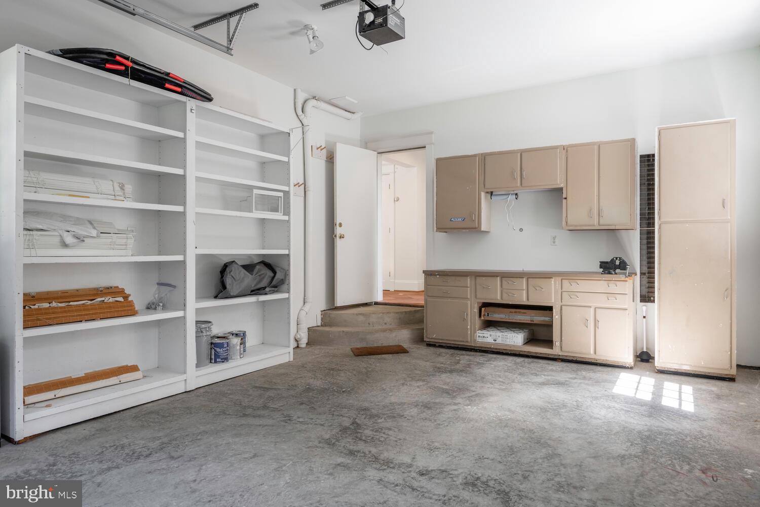 CHEVY CHASE VILLAGE - Residential