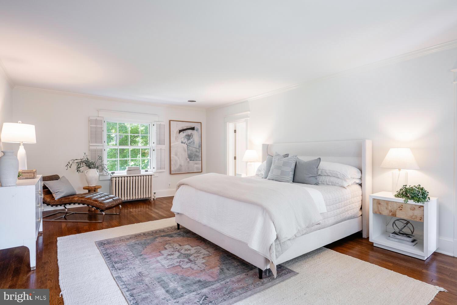 CHEVY CHASE VILLAGE - Residential