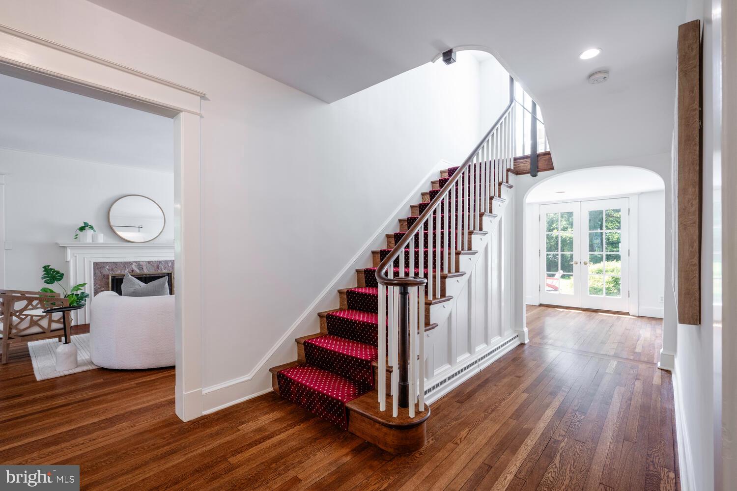 CHEVY CHASE VILLAGE - Residential