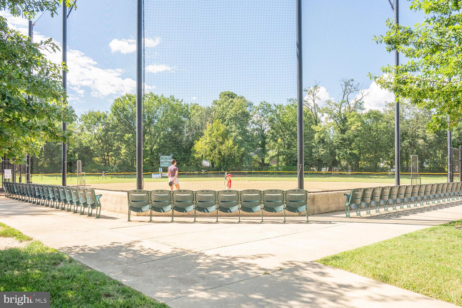 CHEVY CHASE VILLAGE - Residential